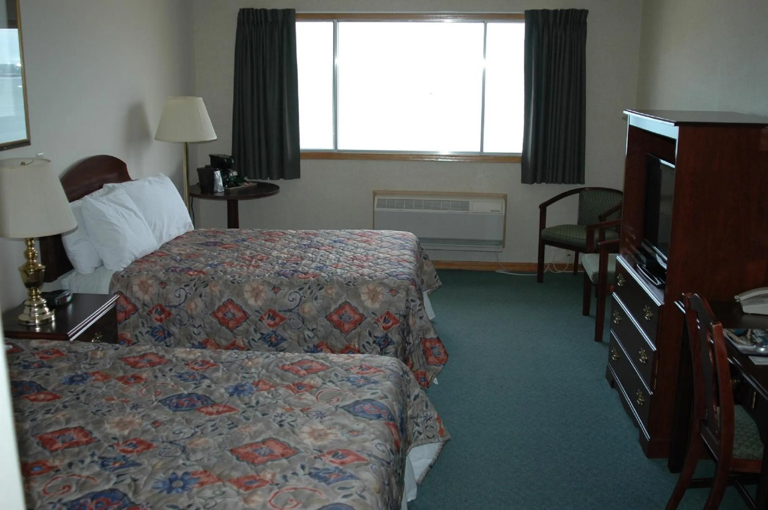 Sea view, Bed in Admiral Digby Inn Restaurant and Cottages