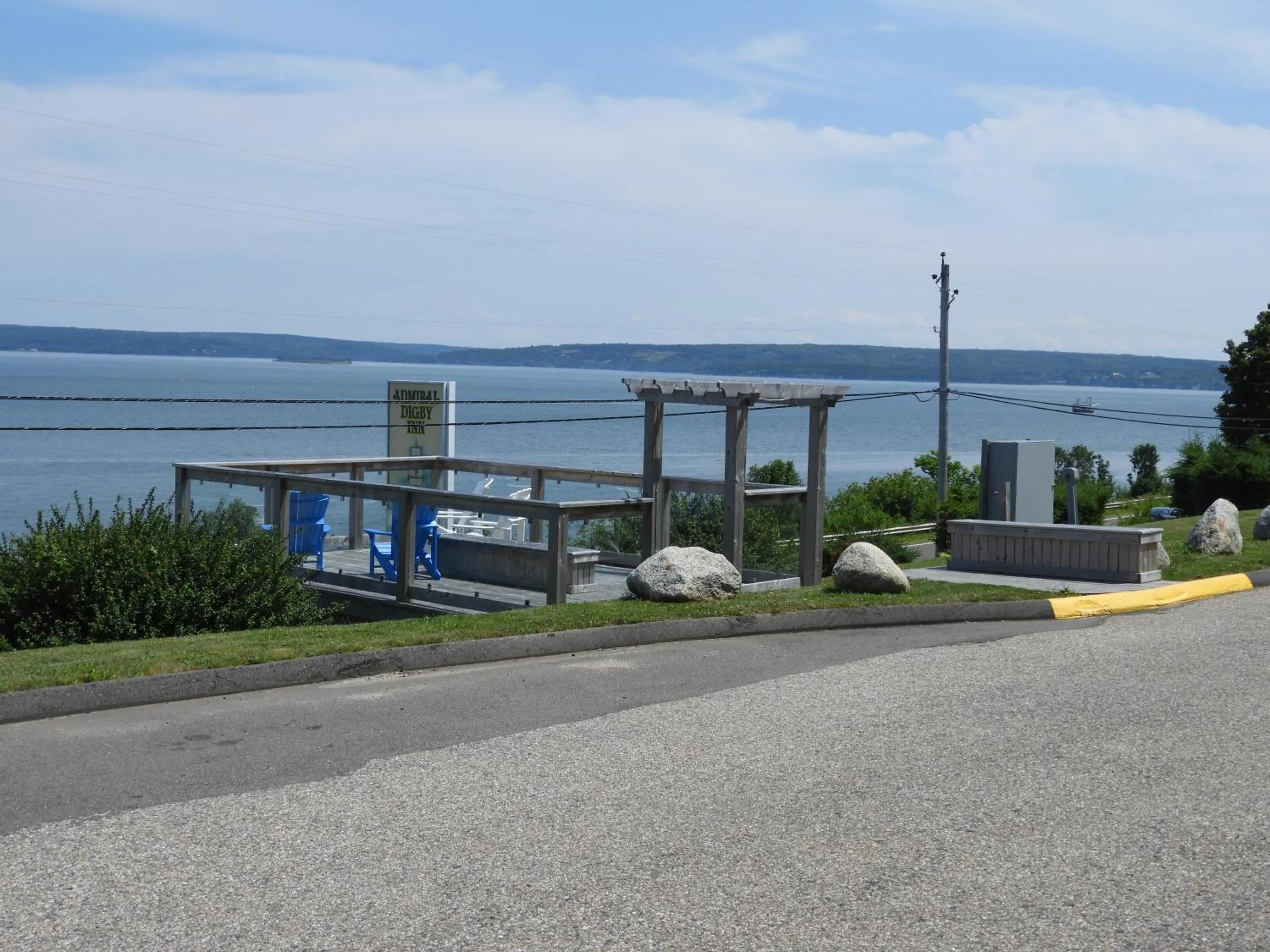 Balcony/Terrace in Admiral Digby Inn Restaurant and Cottages