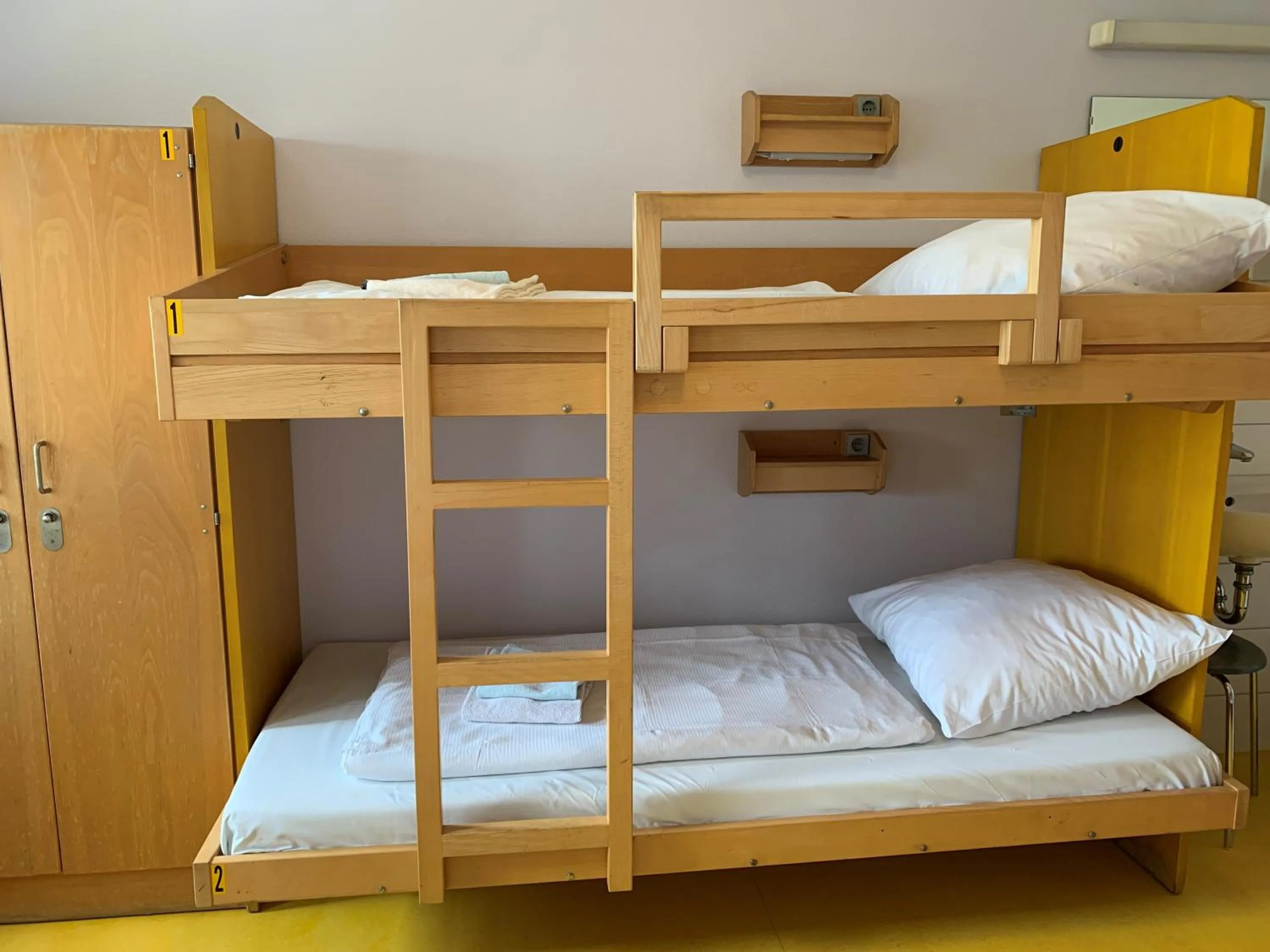 Bed in Jugendherberge Frankfurt - Haus der Jugend