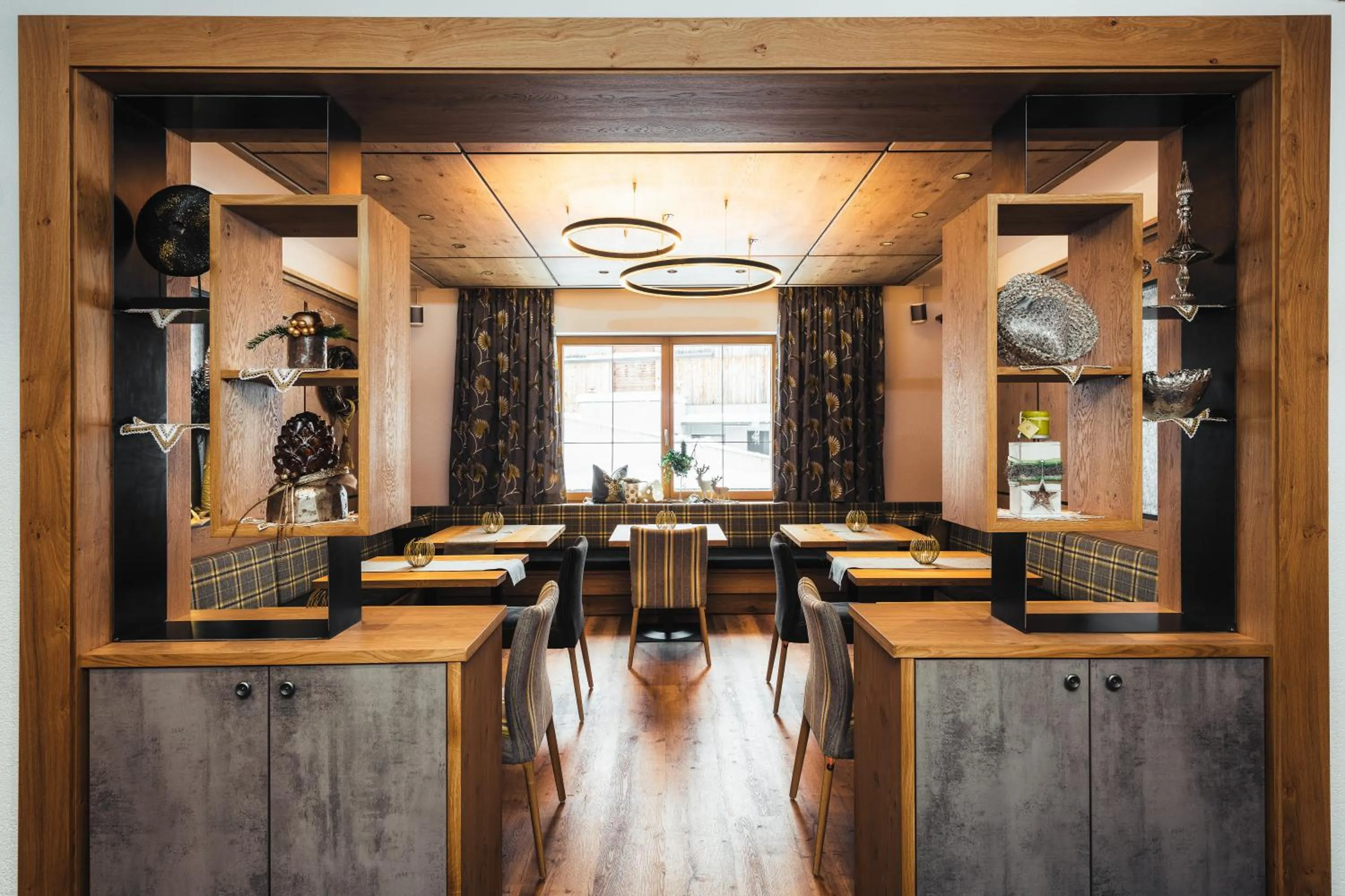 Lounge or bar in Hotel Garni Angela