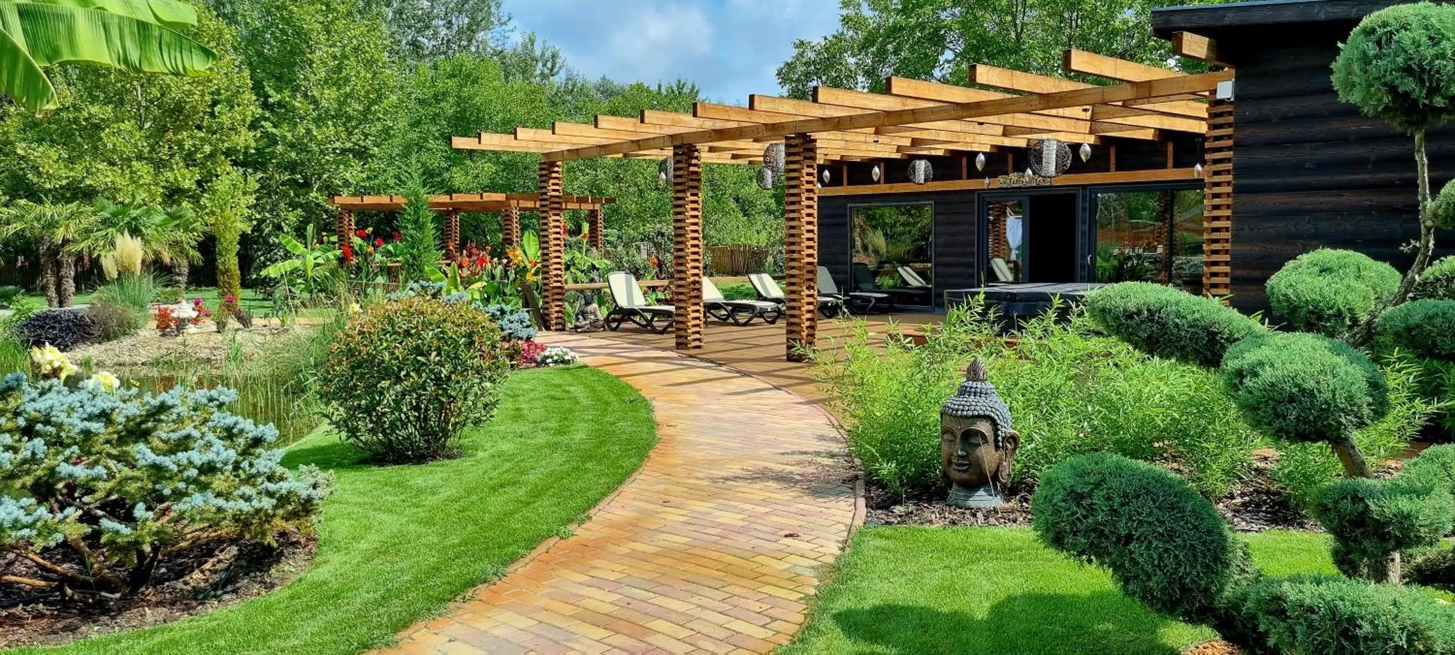 Garden in Session Hotel Ráckeve