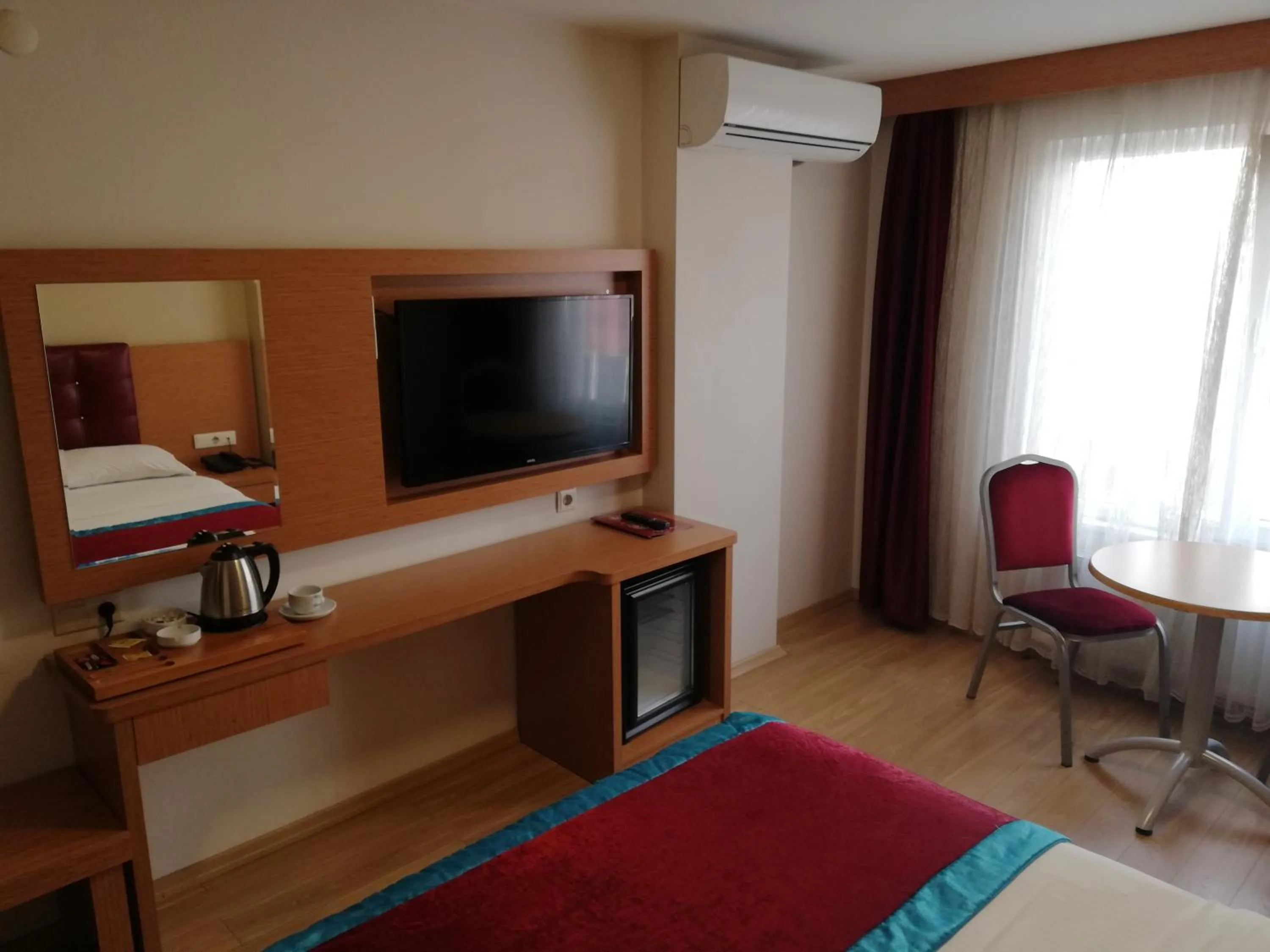 TV and multimedia in Bursa şahin hotel
