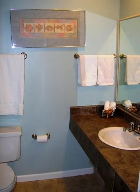 Bathroom in Banyan Harbor