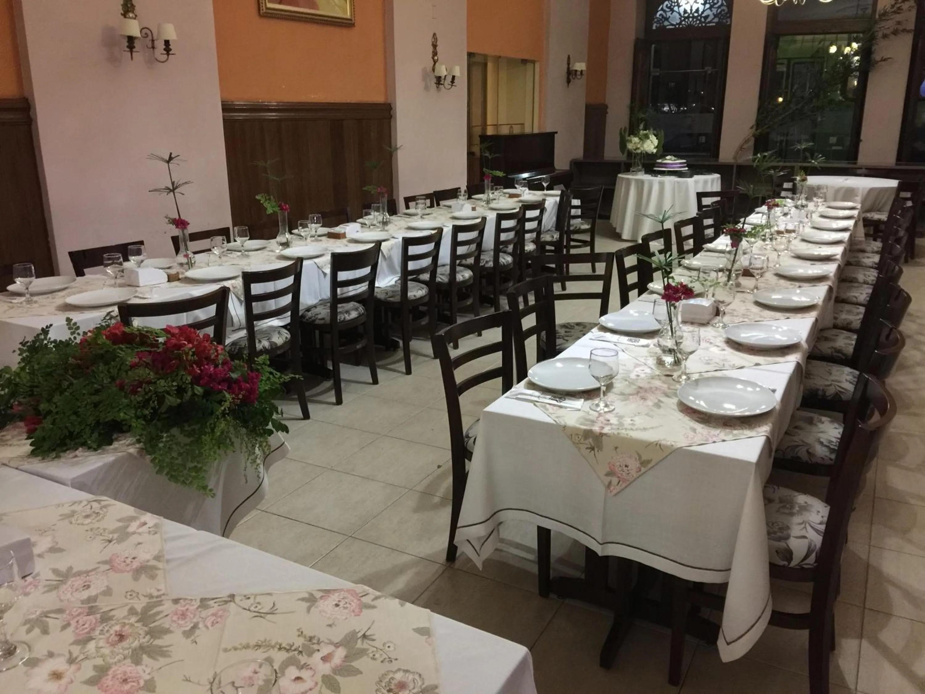 Restaurant/places to eat in Palace Hotel Campos dos Goytacazes