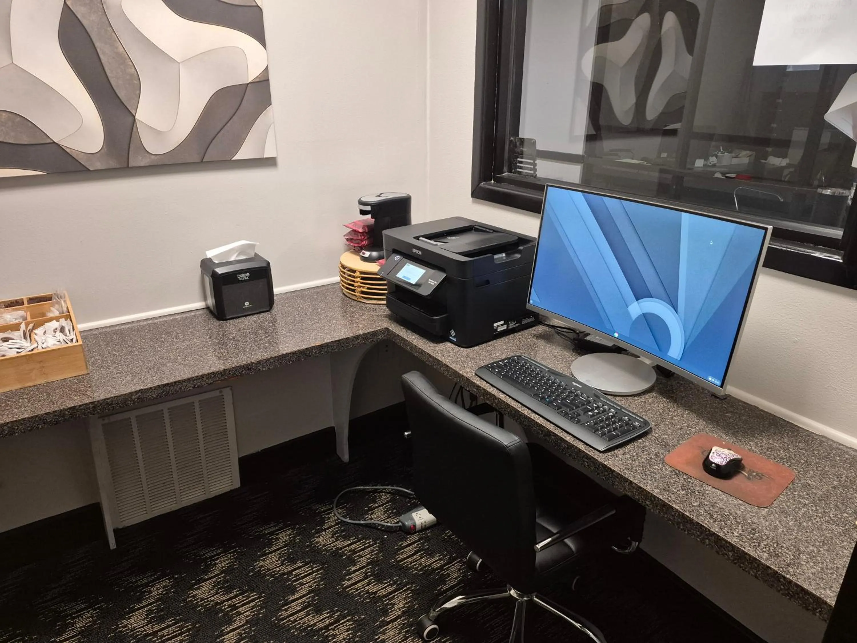 On-site shops in Abilene Whitten Inn