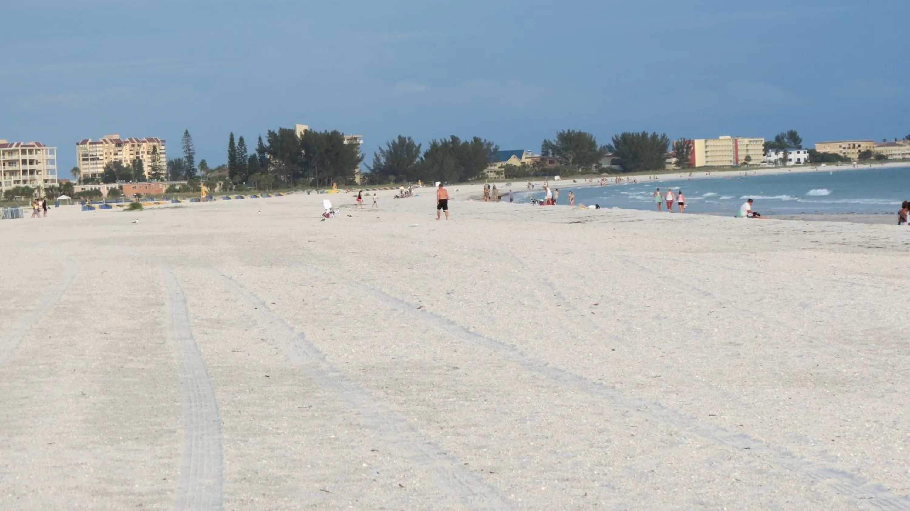 Beach in Beachside Resort Motel