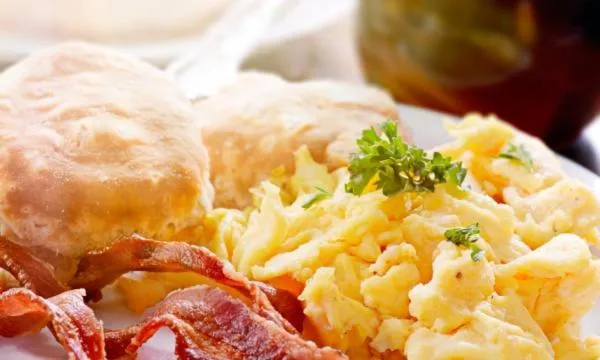 Breakfast in Endeavor Inn & Suites, Trademark Collection by Wyndham