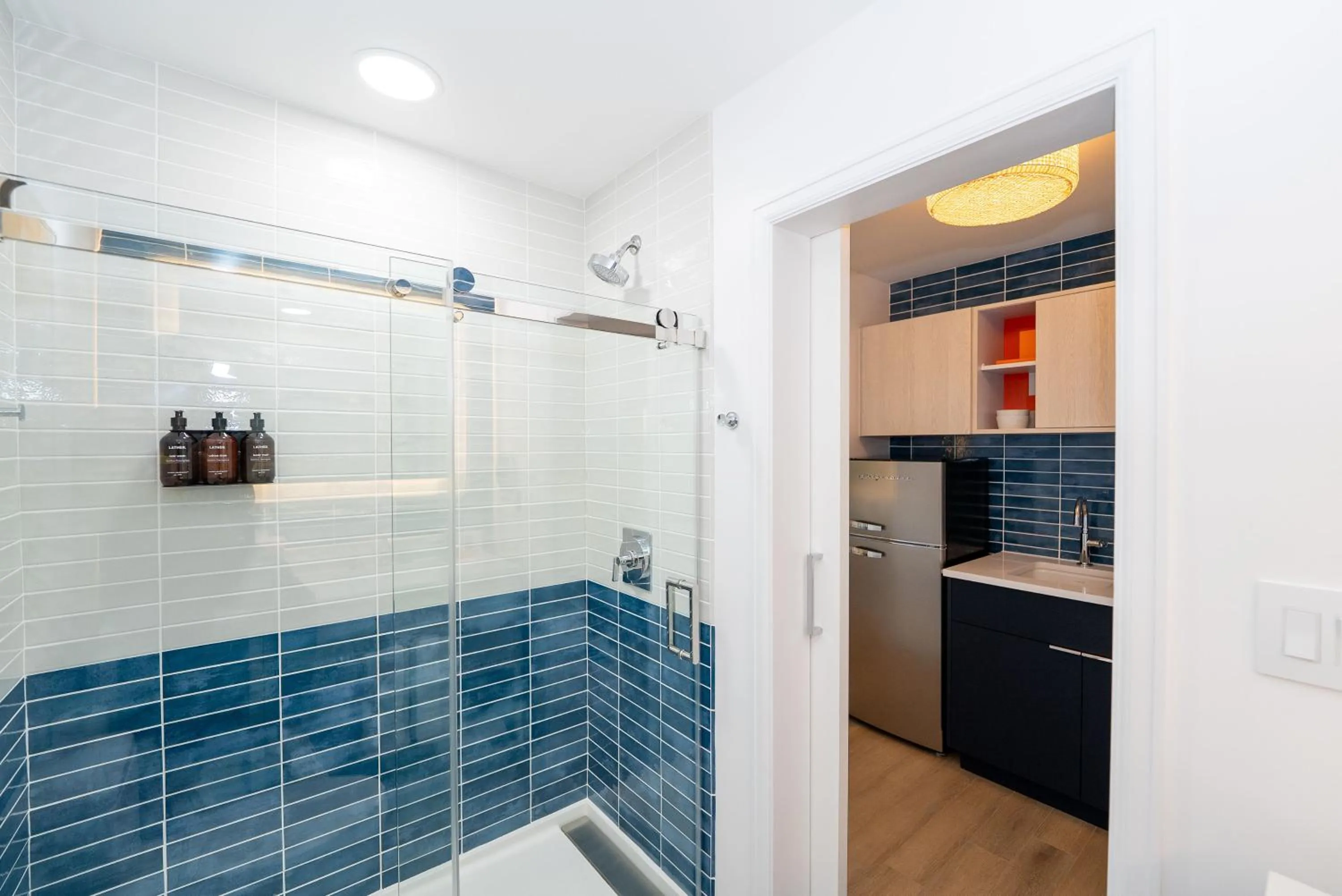 Bathroom in Sunshine Suites Resort