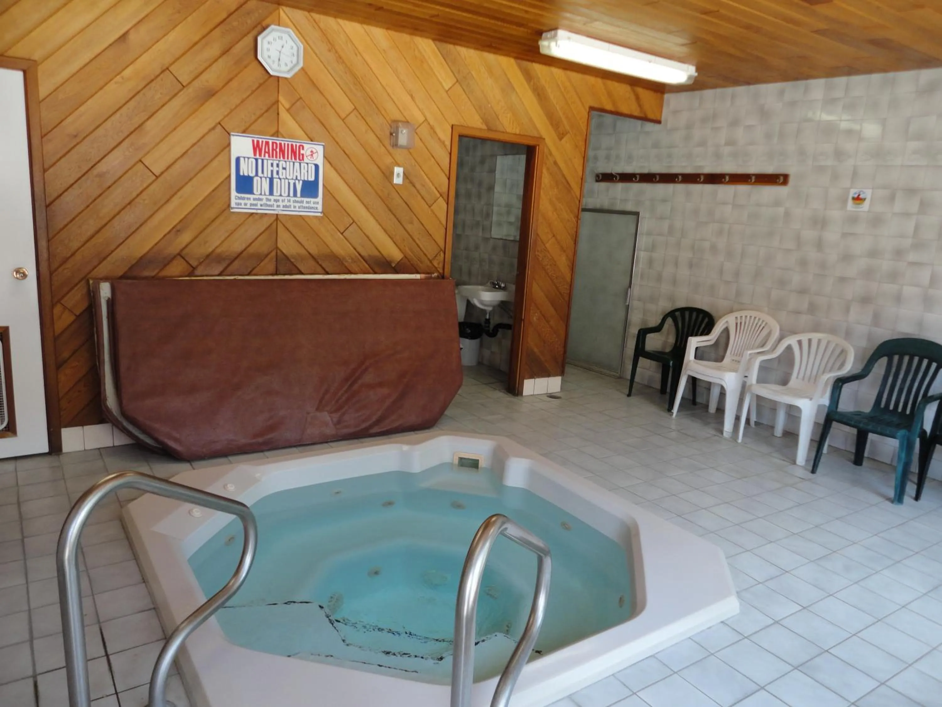 Swimming pool in Falcon Resort