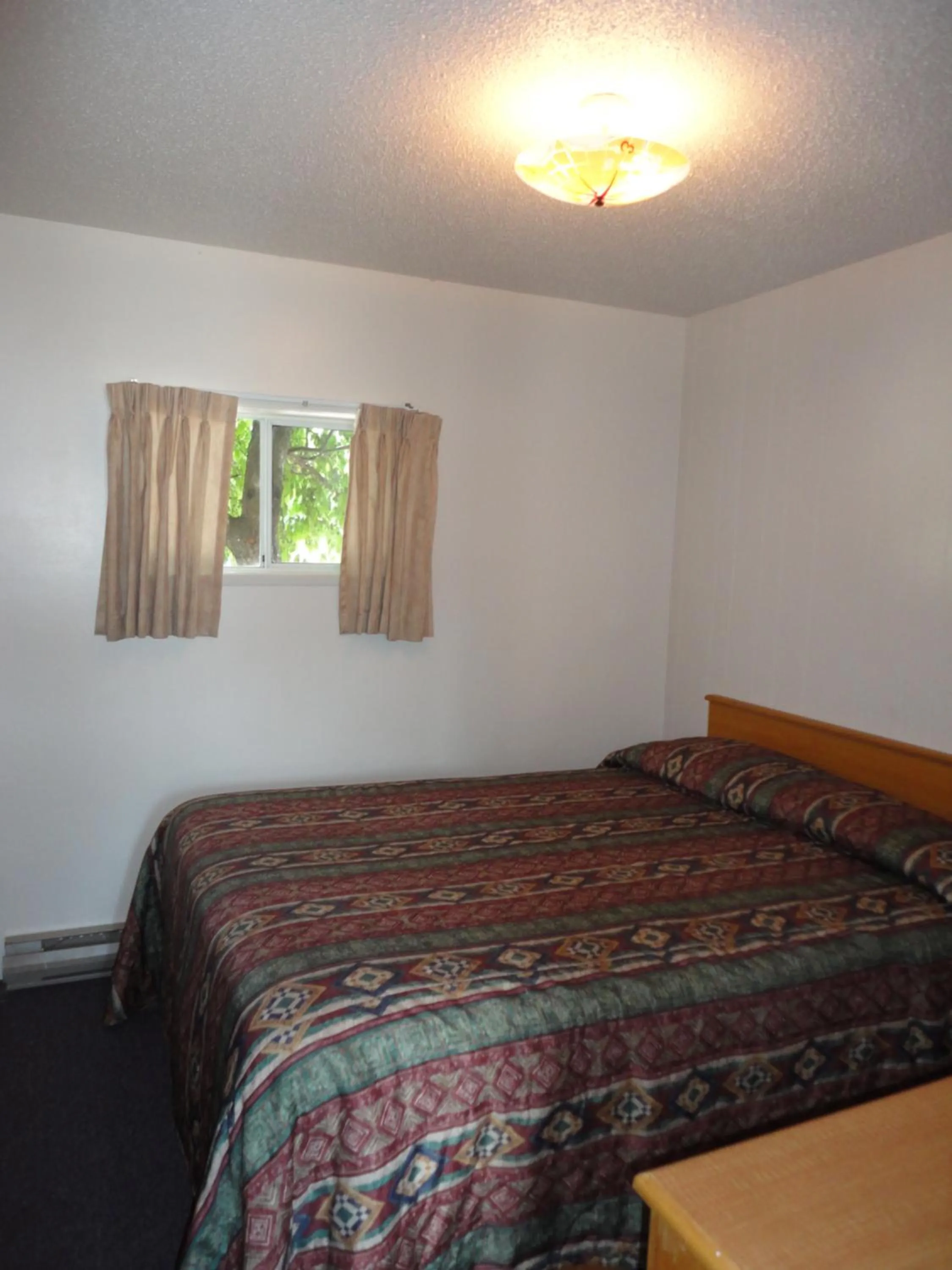 Photo of the whole room, Bed in Spanish Fiesta Resort