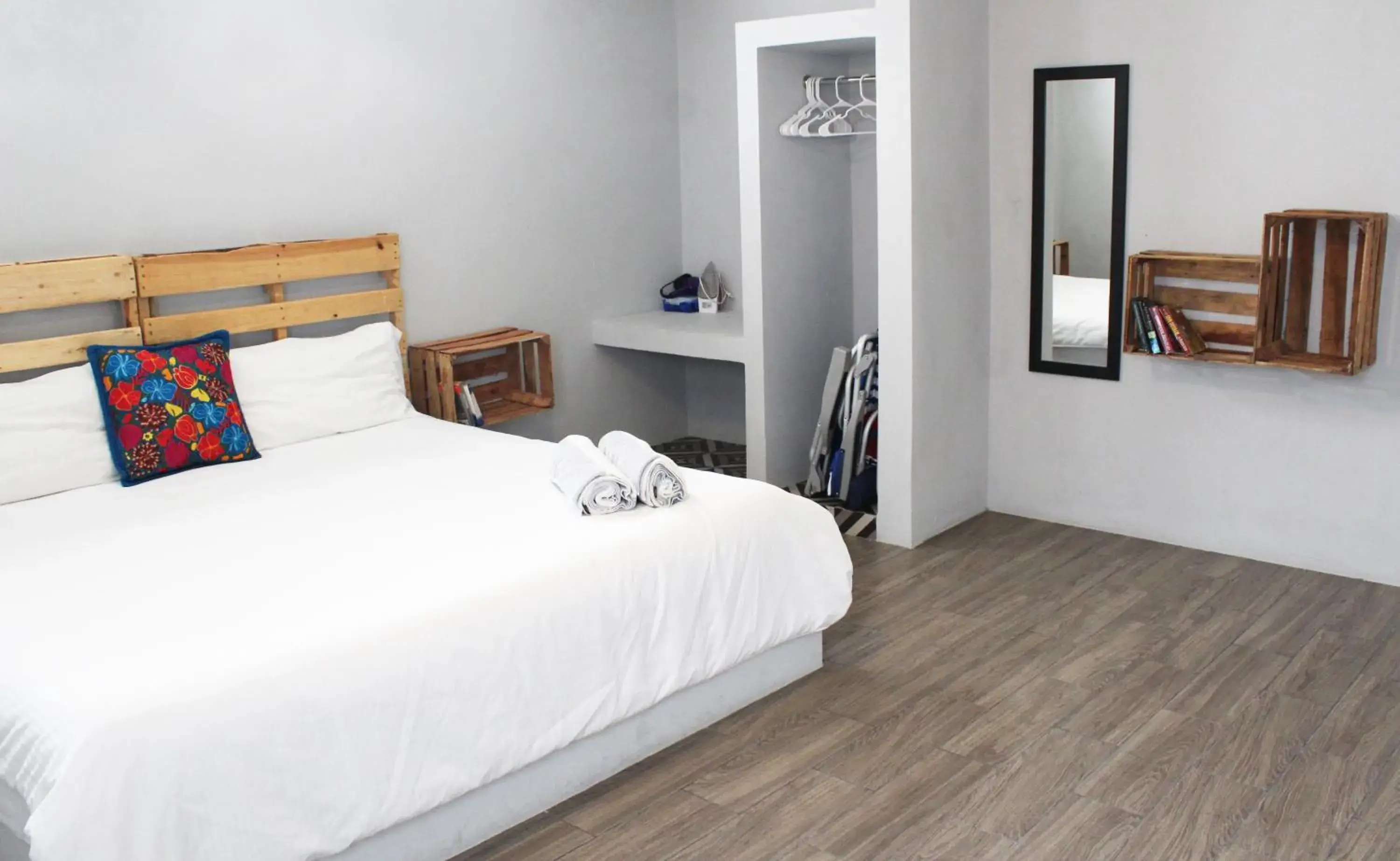 One-Bedroom Apartment in Gaia Studios One-Bedroom Apartment in Gaia Studios