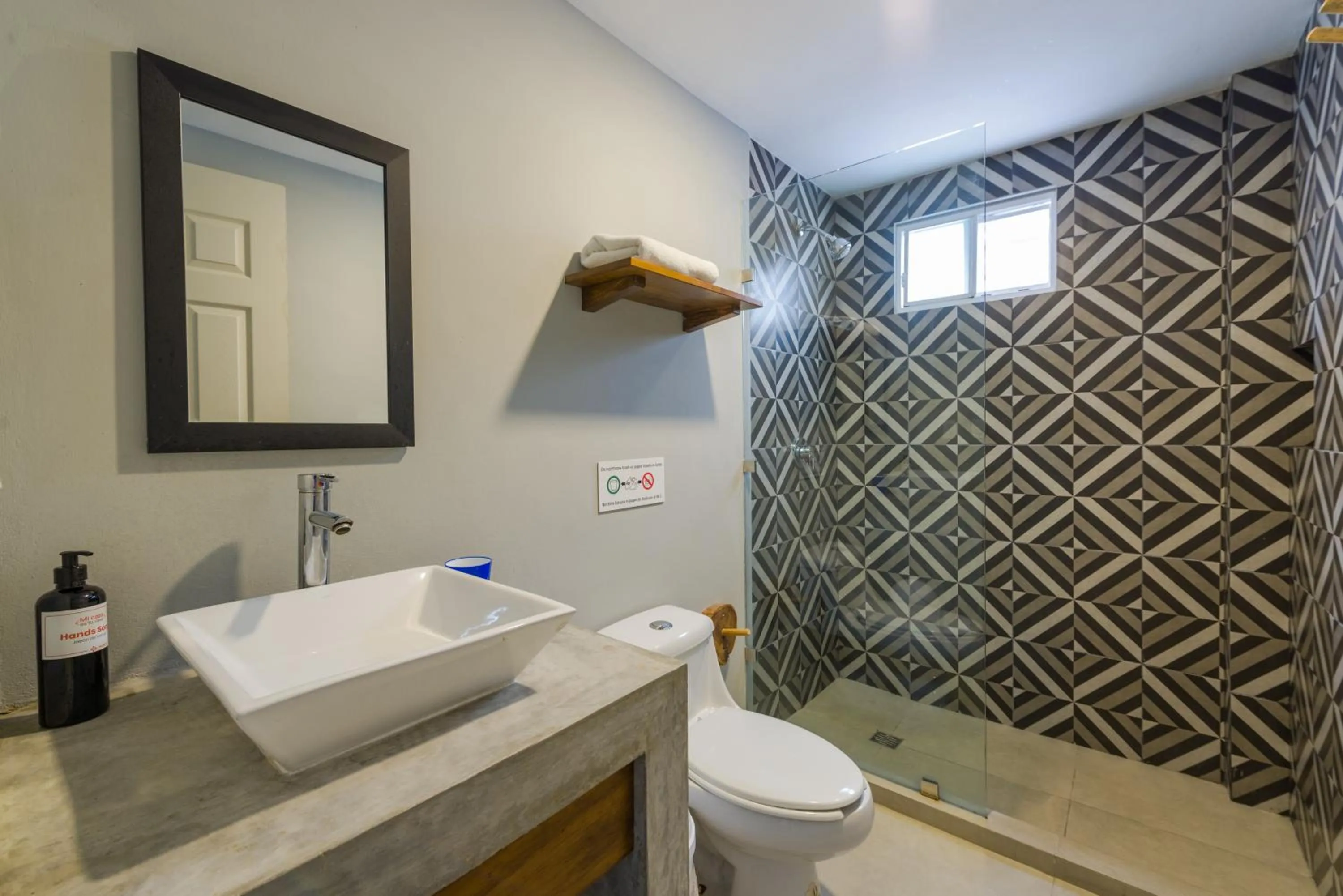 Bathroom in Gaia Studios