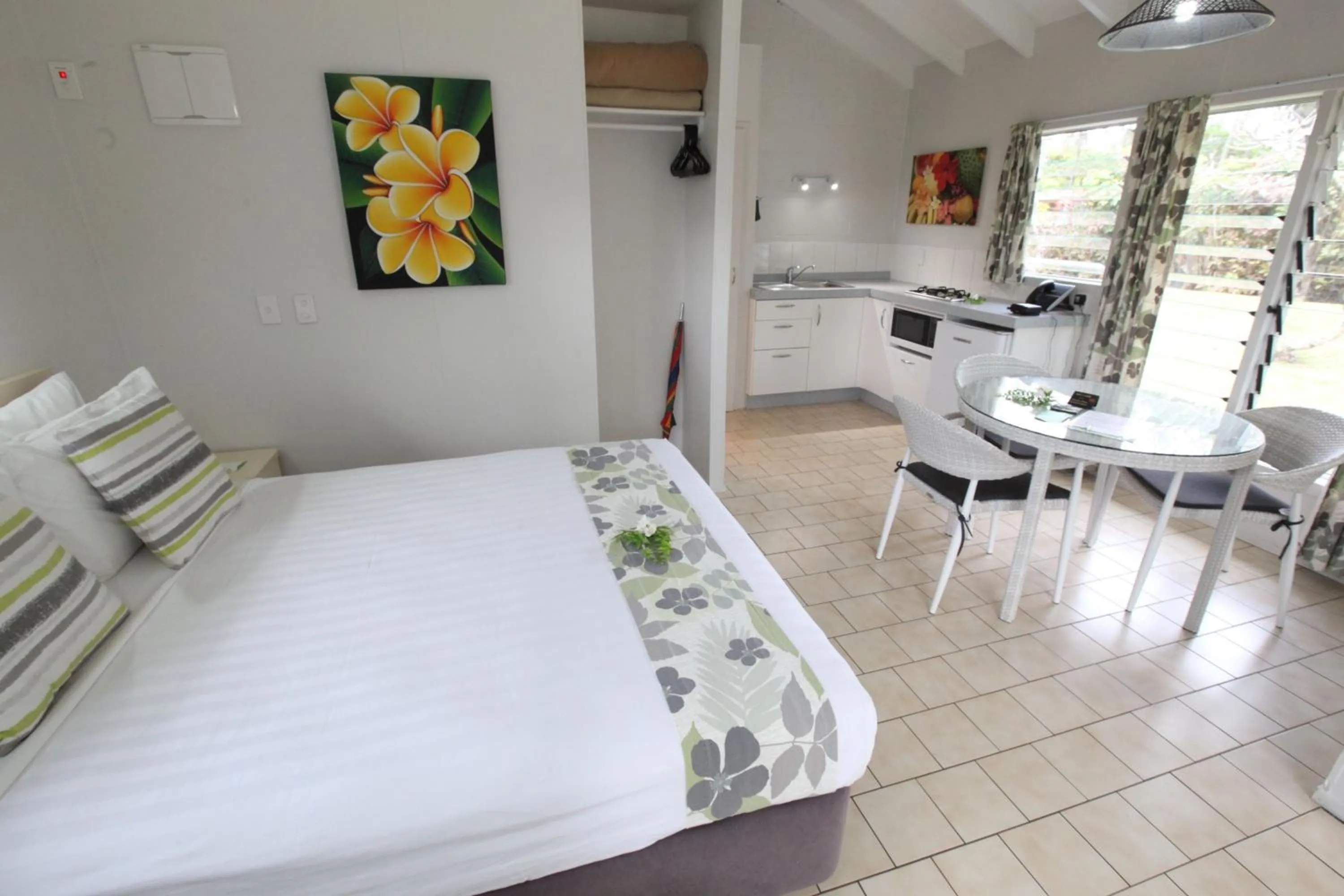 View (from property/room), Bed in Lagoon Breeze Villas