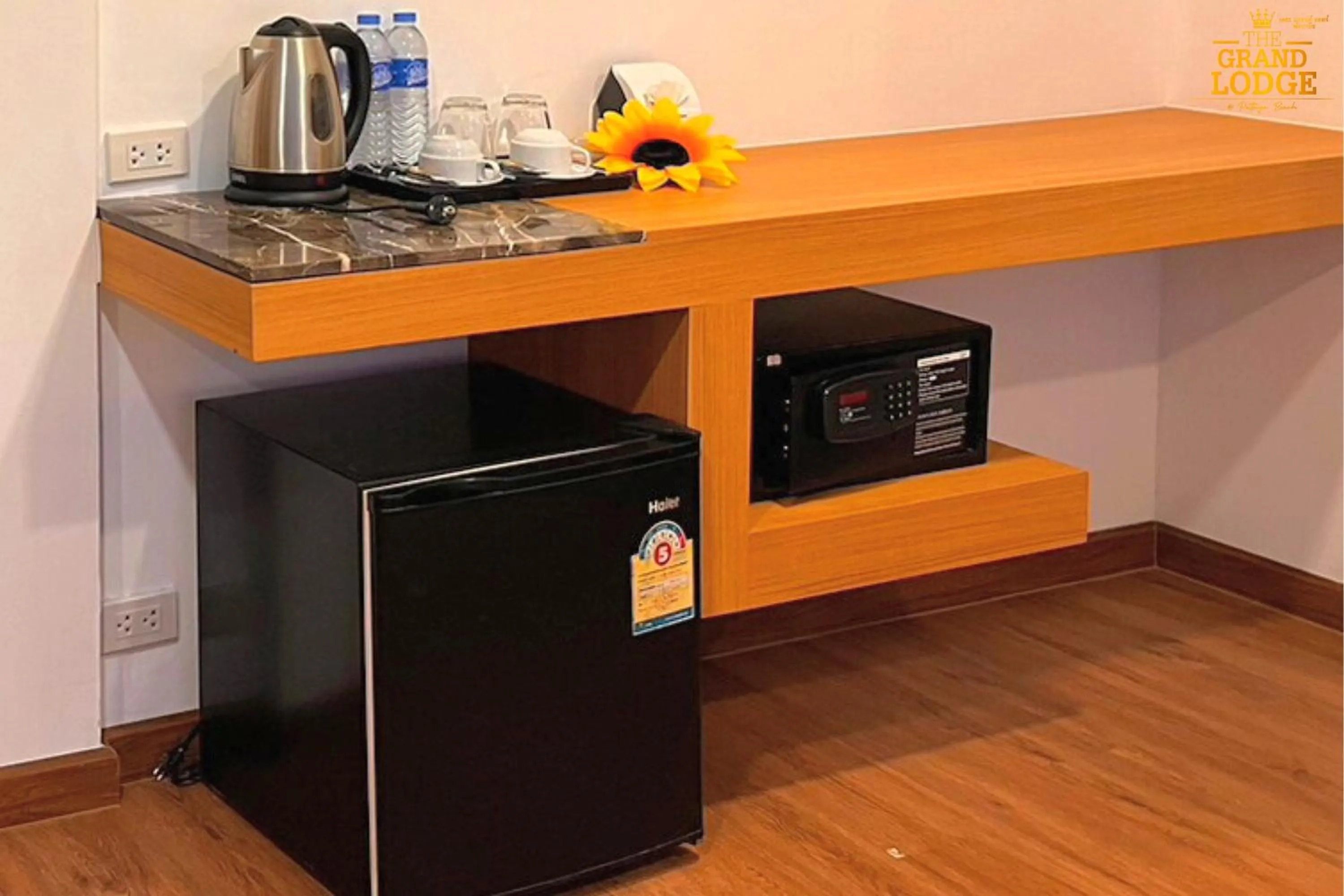 Coffee/tea facilities in The Grand Lodge Pattaya