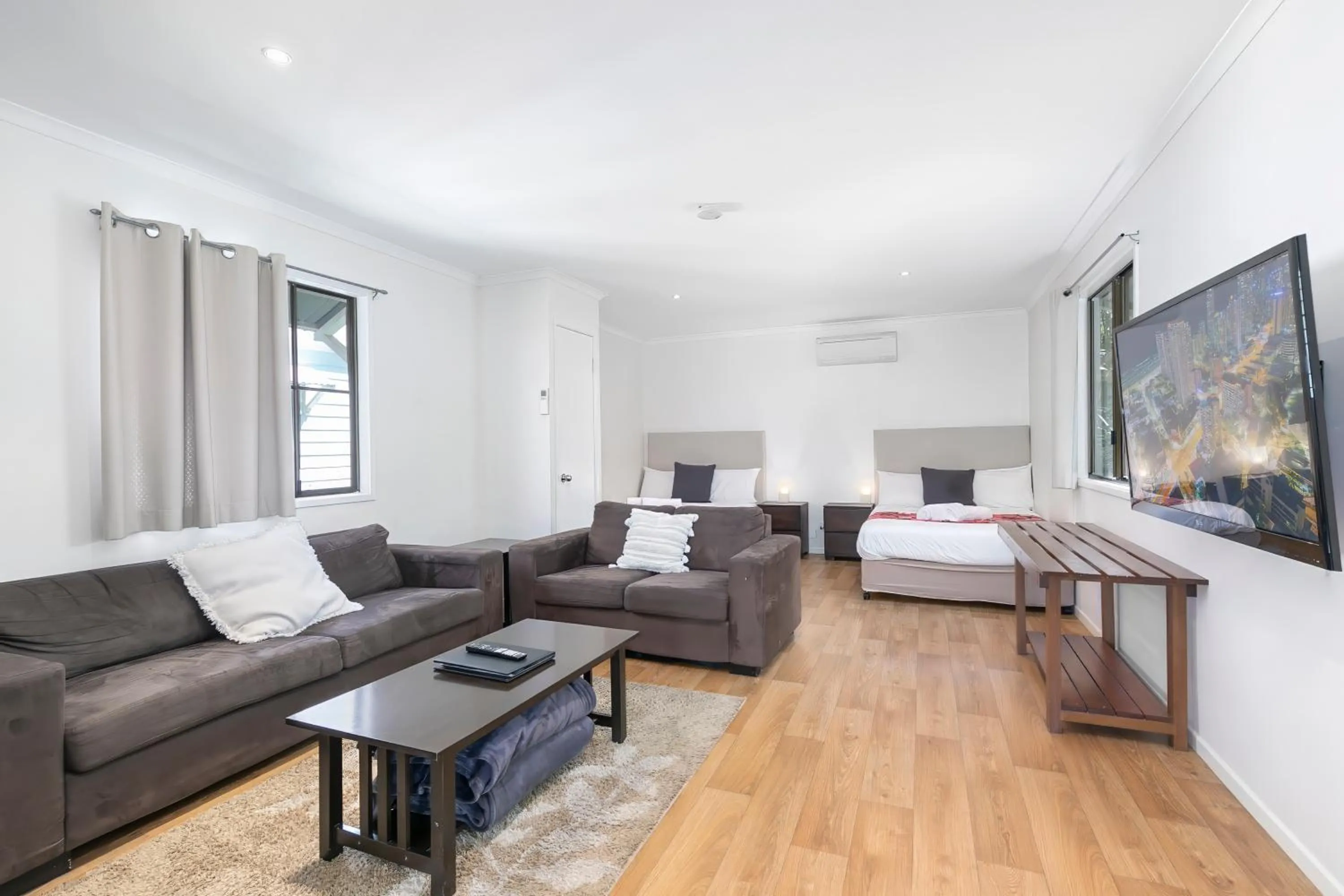 Bedroom in Mossman Resort Holiday Villas