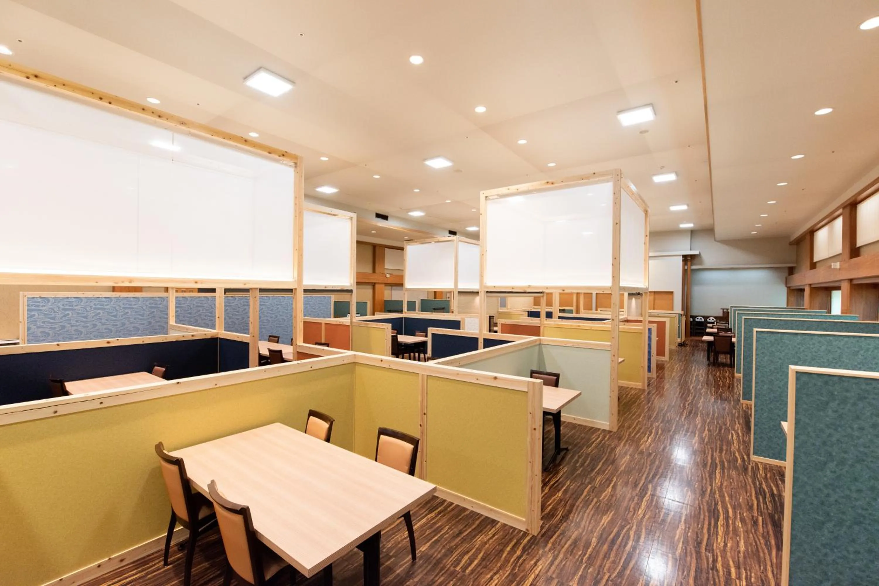 Restaurant/places to eat in Hotel Sanrakuso