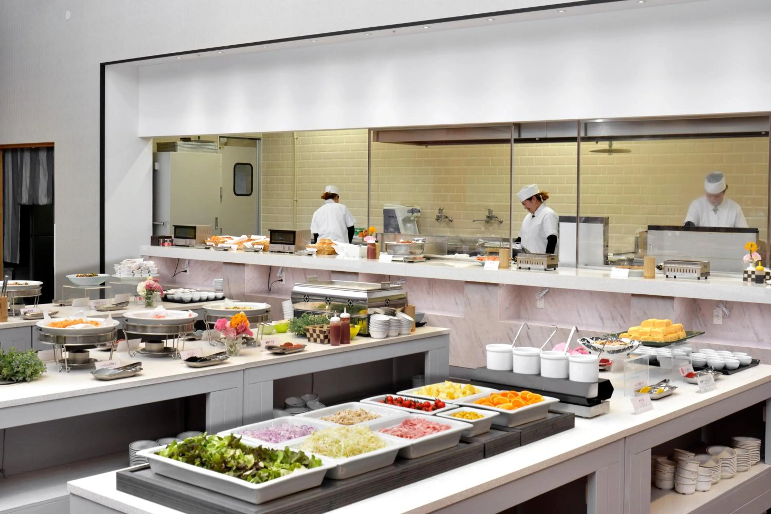 Restaurant/places to eat in Hotel Sanrakuso