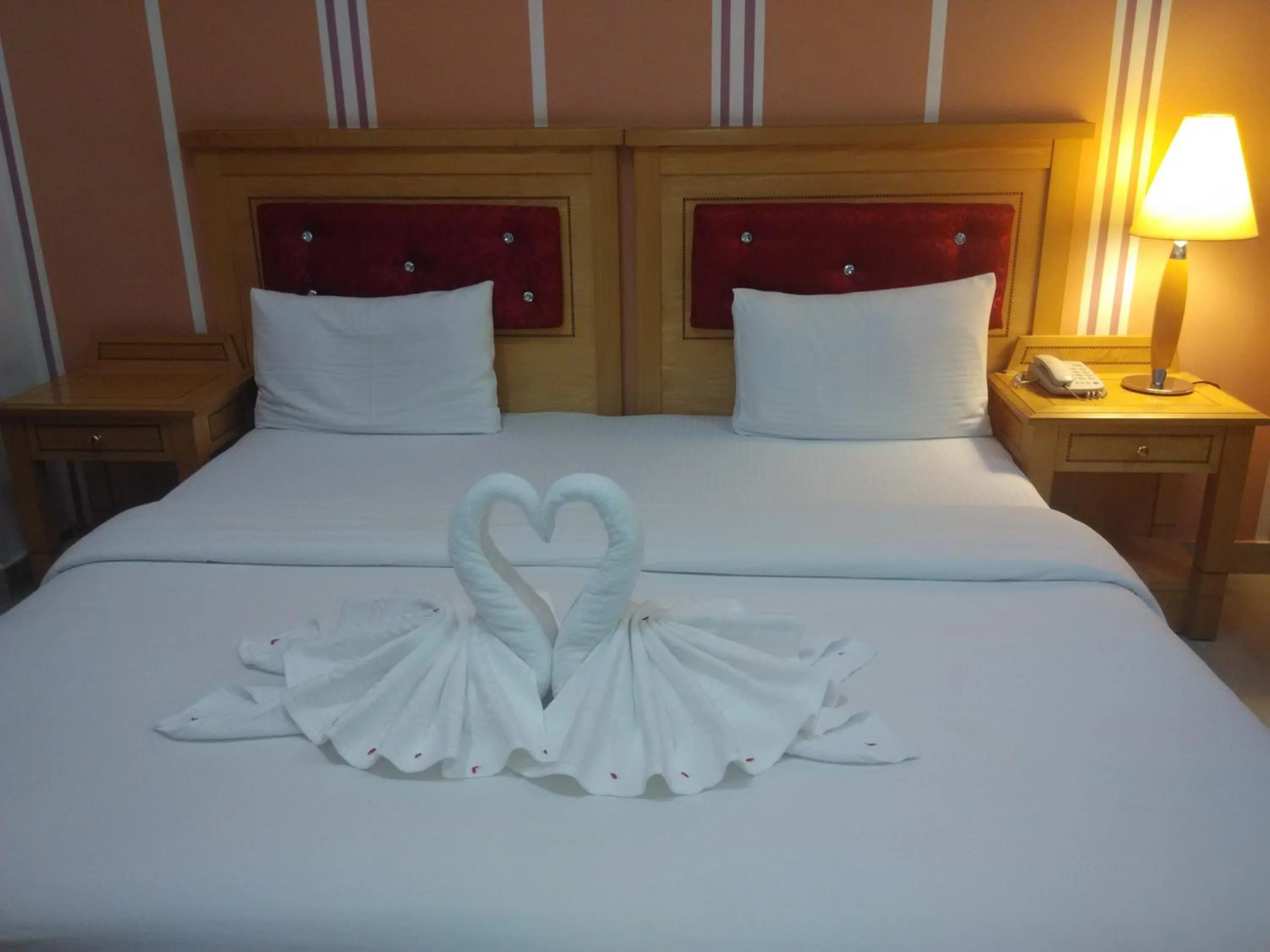 Bedroom, Bed in Atlas Hotel Apartments