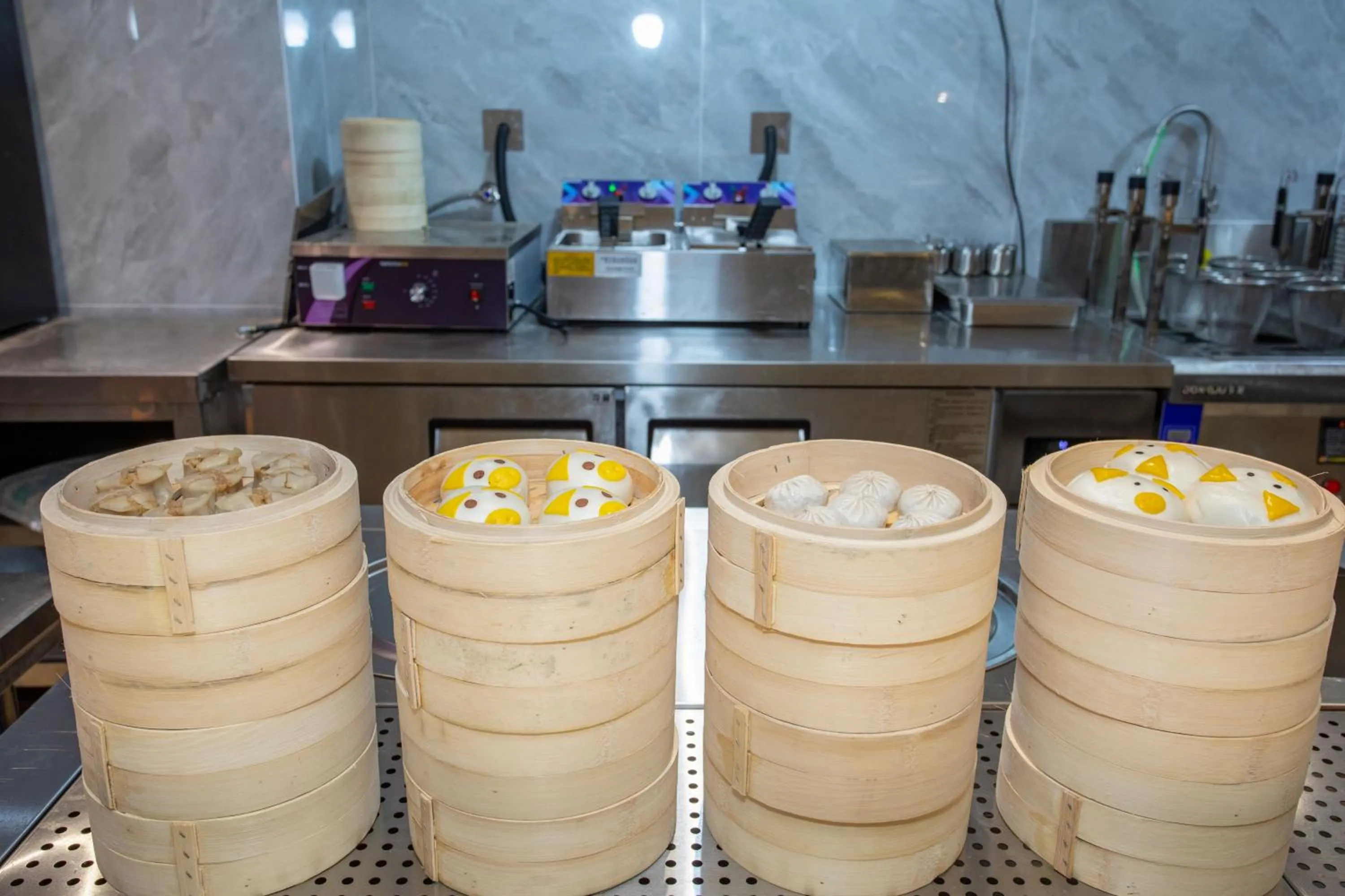 Restaurant/places to eat in VX Hotel Shanghai Yixian Road Dabaishu