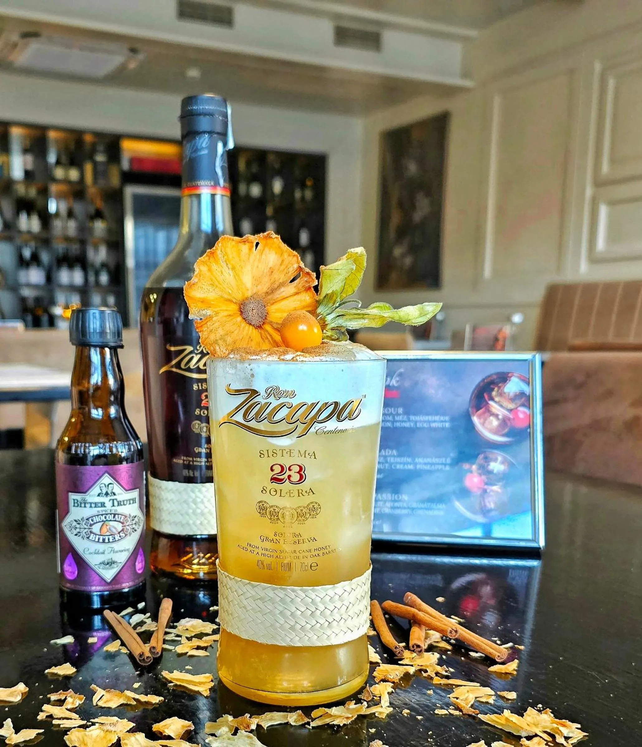 Restaurant/places to eat in Artis Boutique Hotel