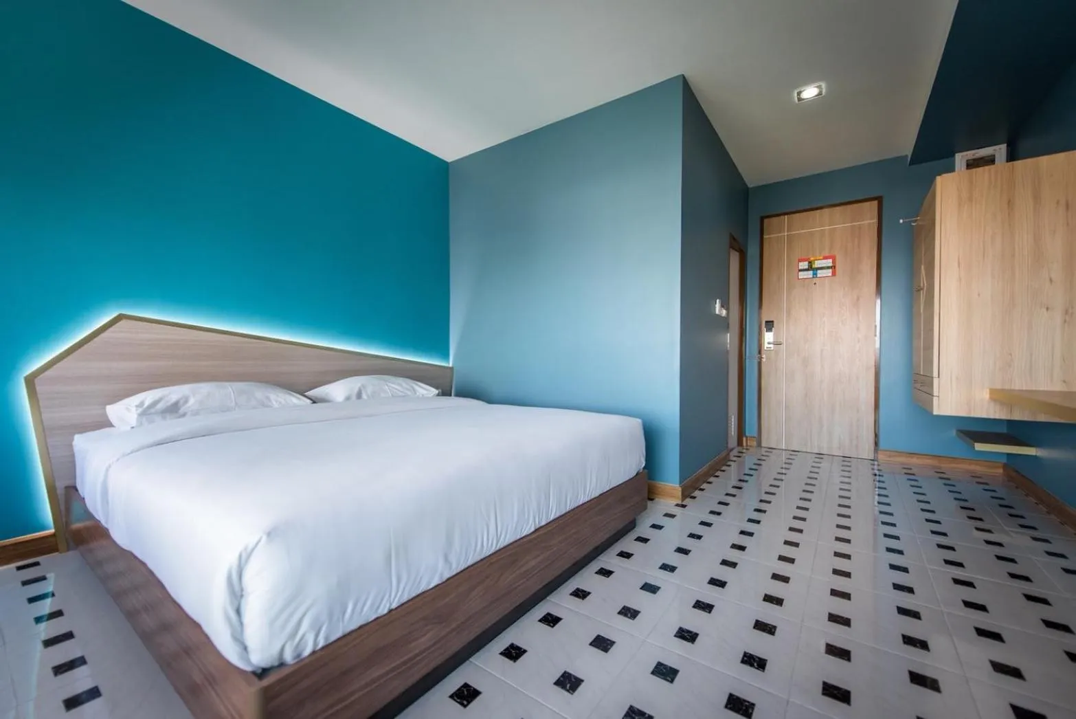 Bed in The Feeling Hotel