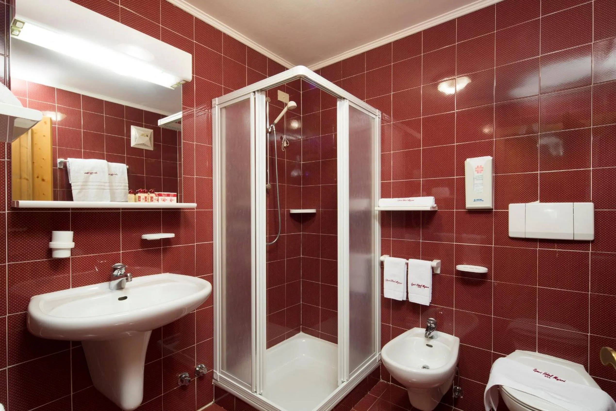 Toilet in Sport Hotel Majarè