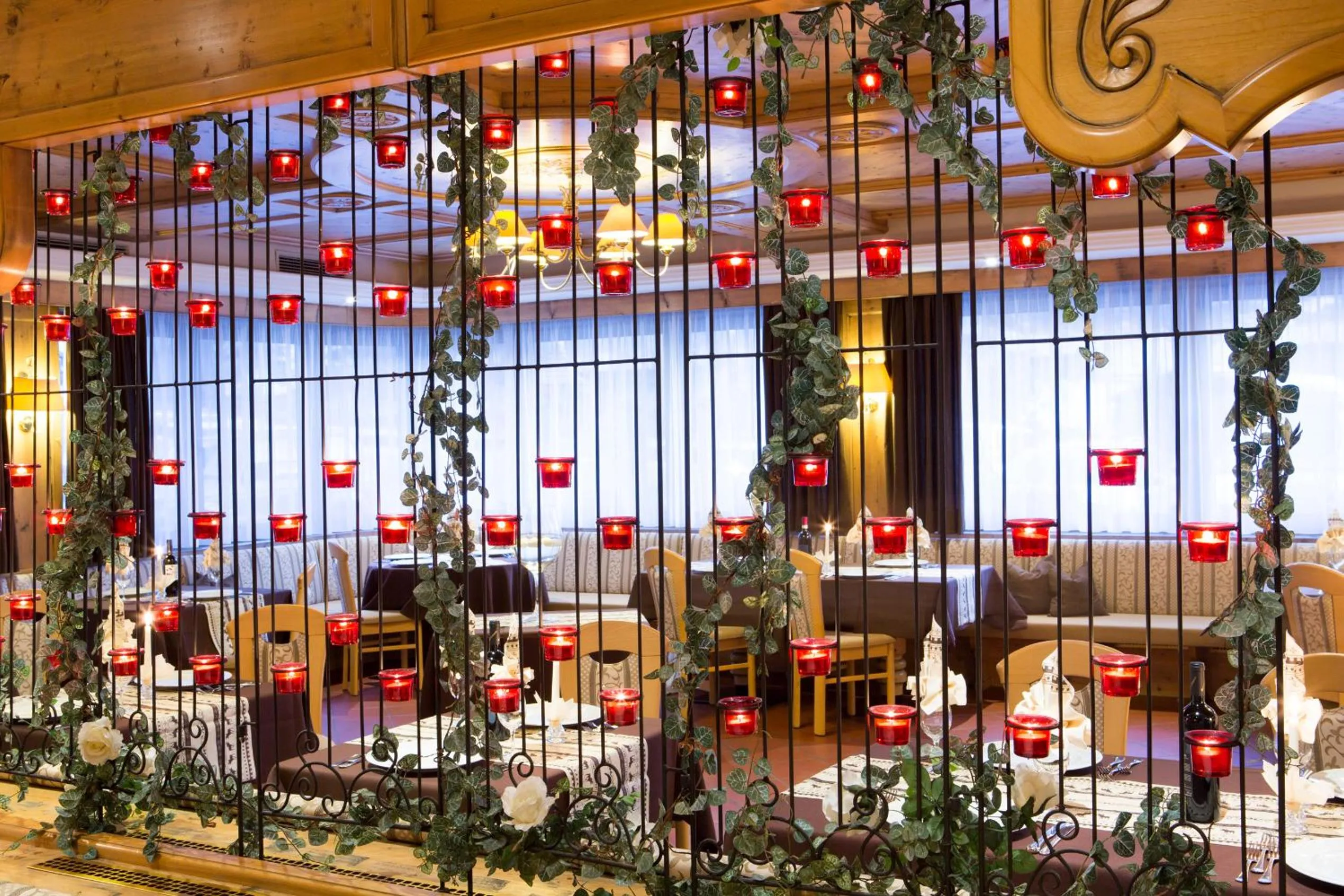 Restaurant/places to eat in Sport Hotel Majarè