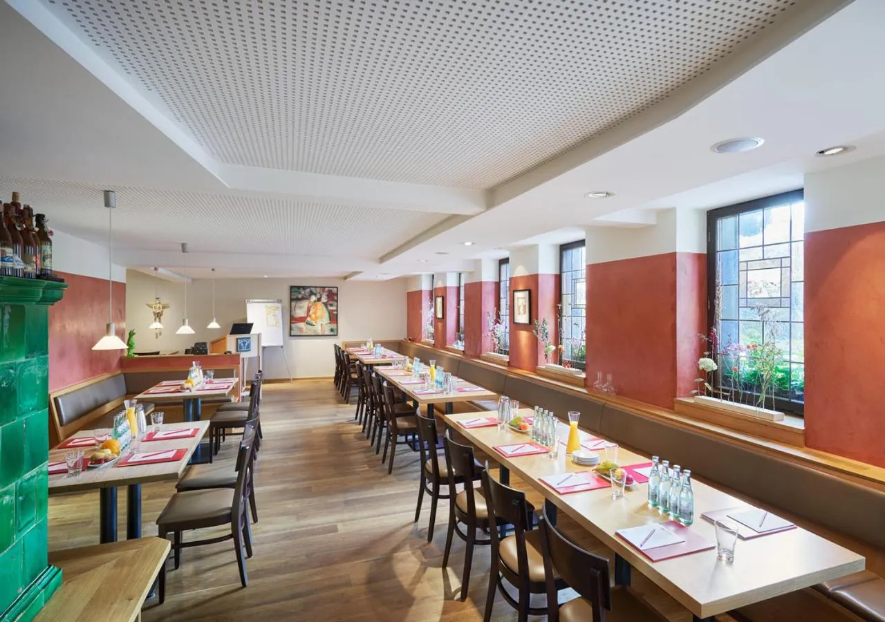 Banquet/Function facilities in Hotel Zum Goldenen Ochsen am Schlossgarten