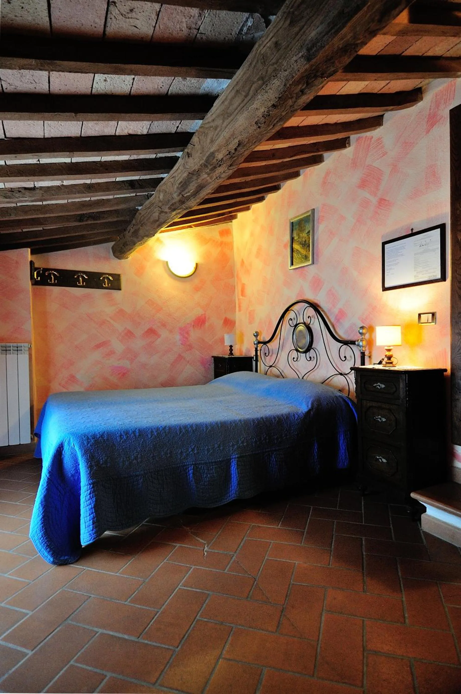 Photo of the whole room, Bed in Agriturismo I Monti