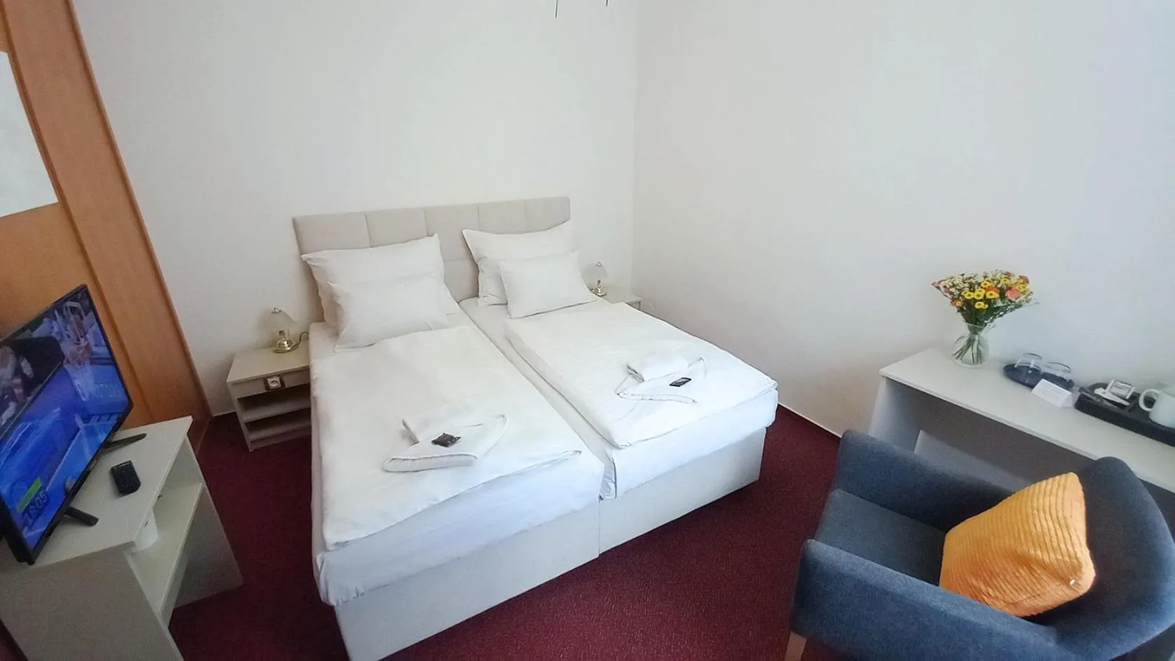 Bed in Hotel Hradec
