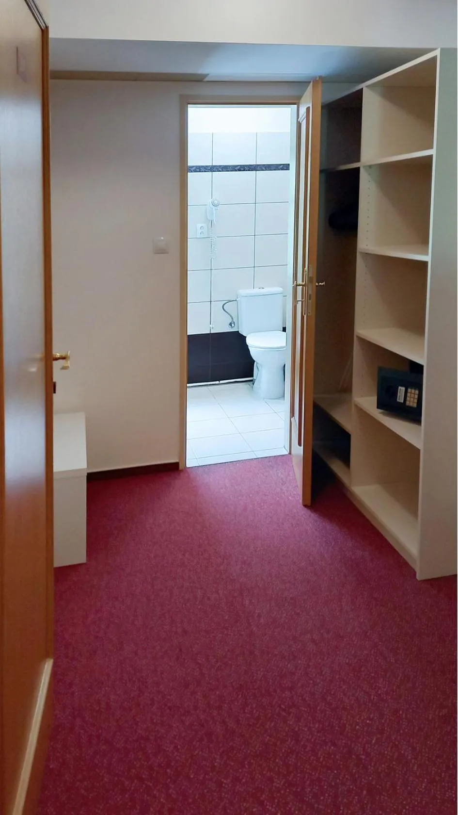 Bathroom, Bed in Hotel Hradec