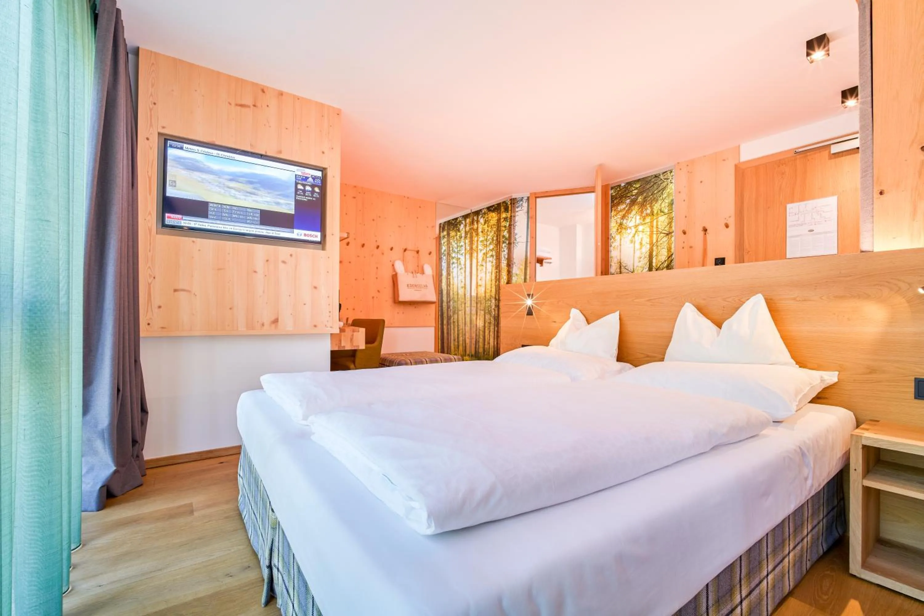 Bed in Mountain Design Hotel Eden Selva