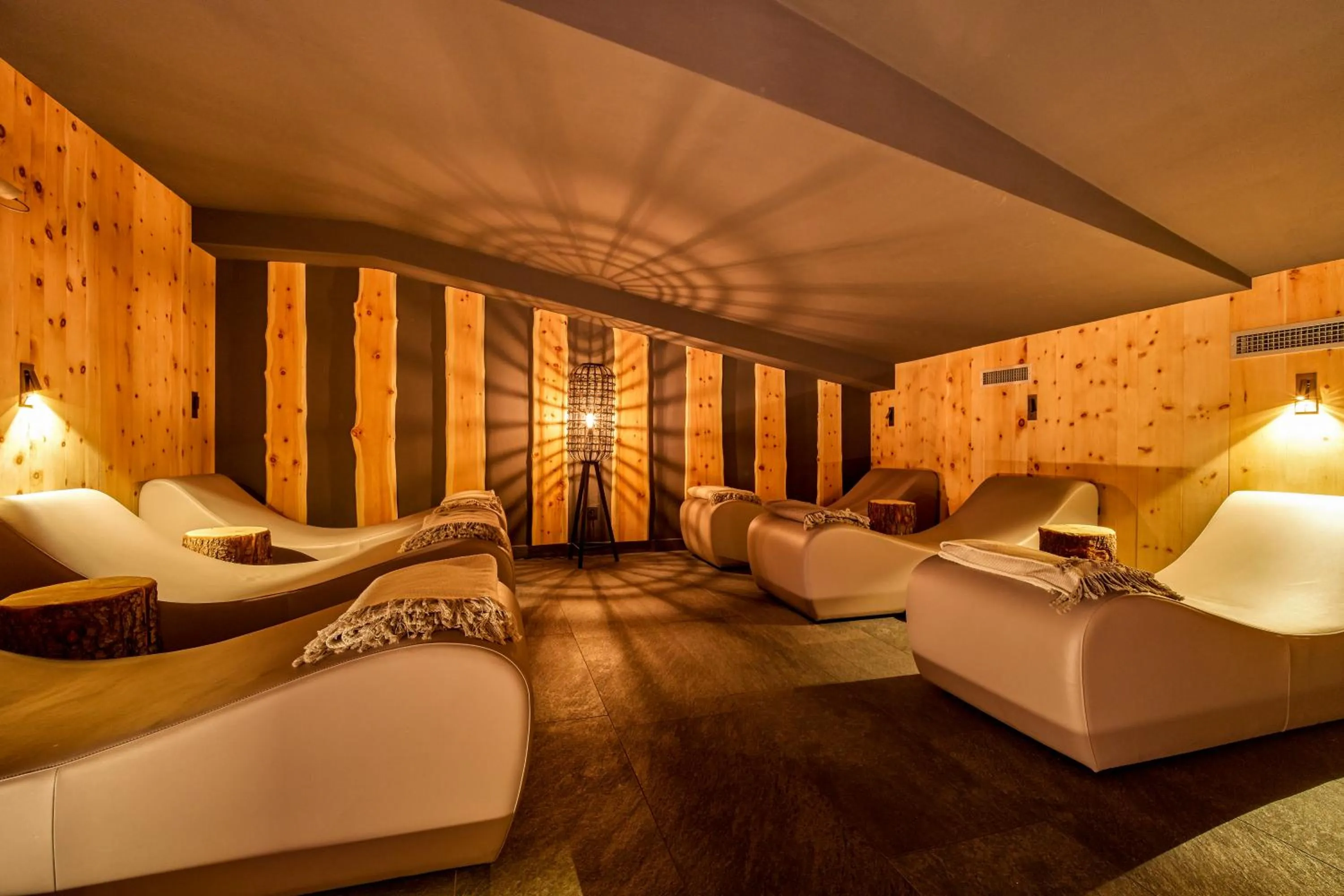 Spa and wellness centre/facilities, Bed in Mountain Design Hotel Eden Selva