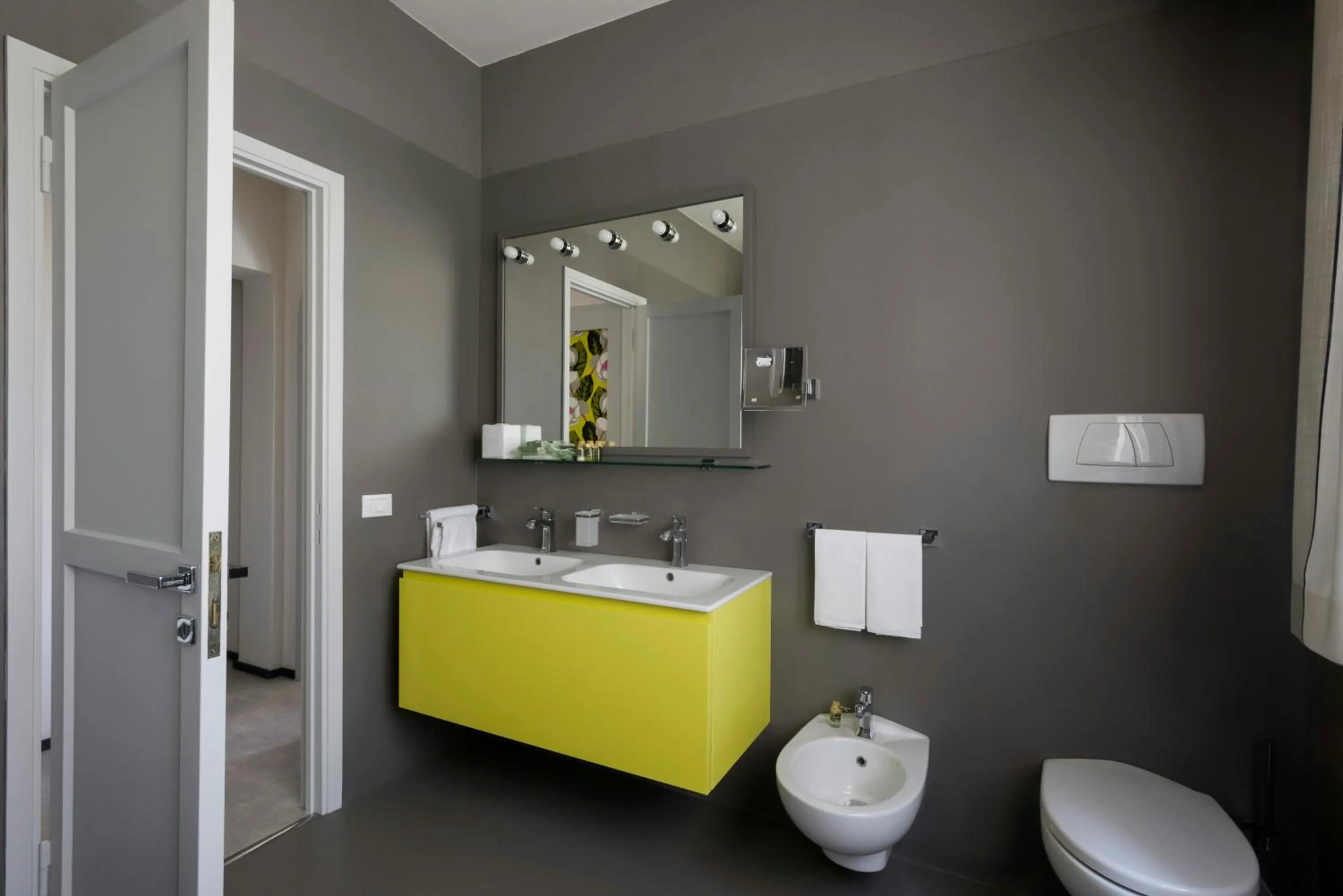 Bathroom in Hermitage Hotel & Resort Forte dei Marmi - Starhotels Collezione