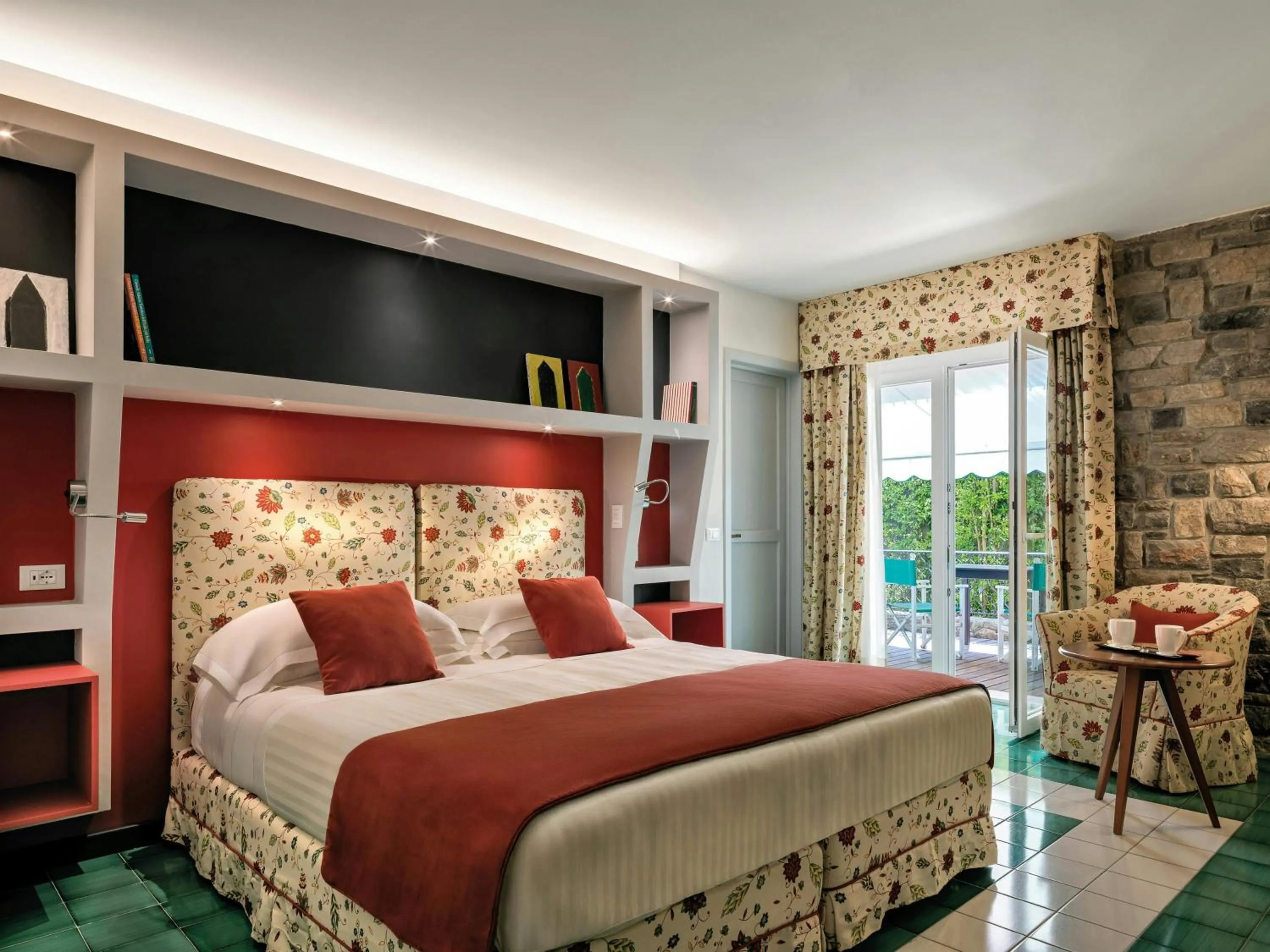 Photo of the whole room, Bed in Hermitage Hotel & Resort Forte dei Marmi - Starhotels Collezione