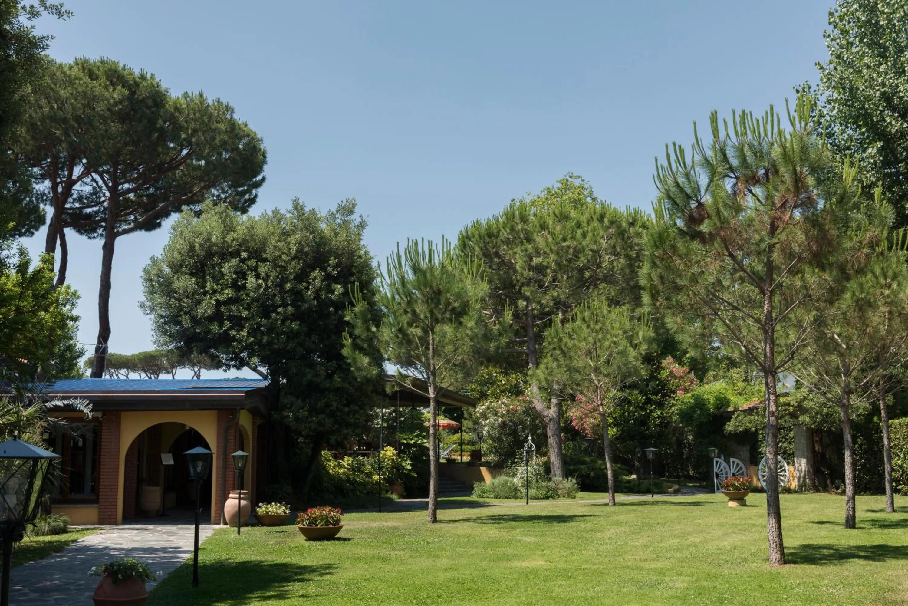 Restaurant/places to eat in Hotel Hermitage