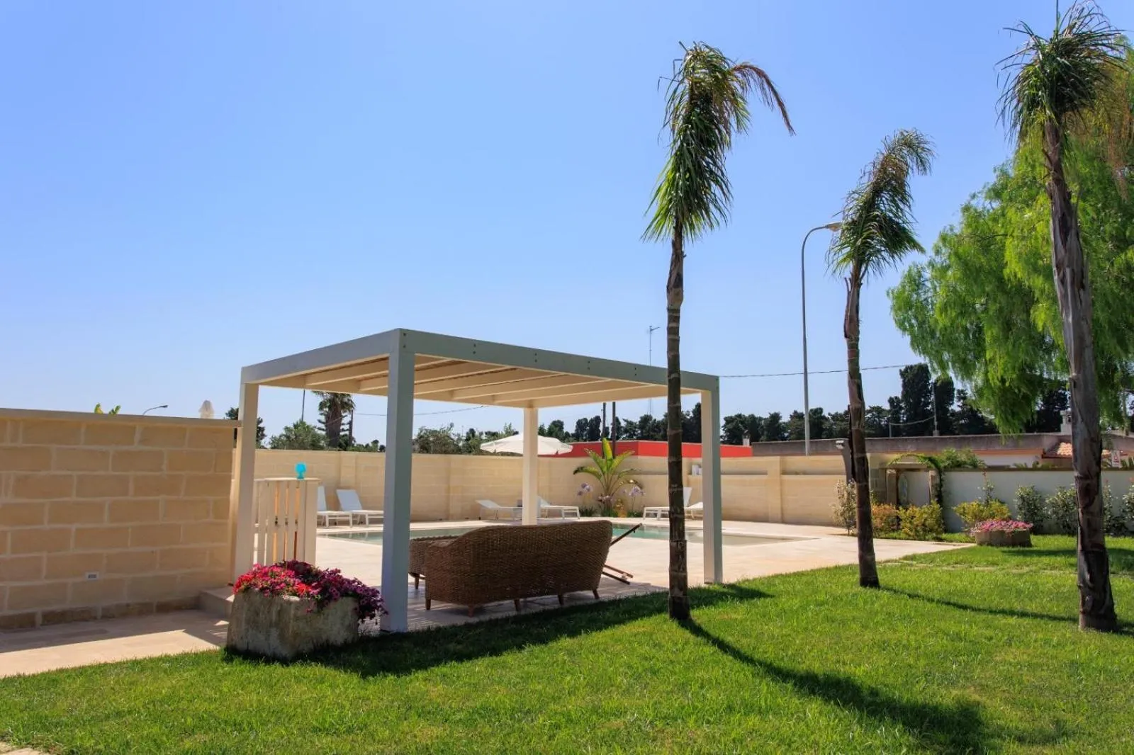 Garden view in Il Giardino di Jo