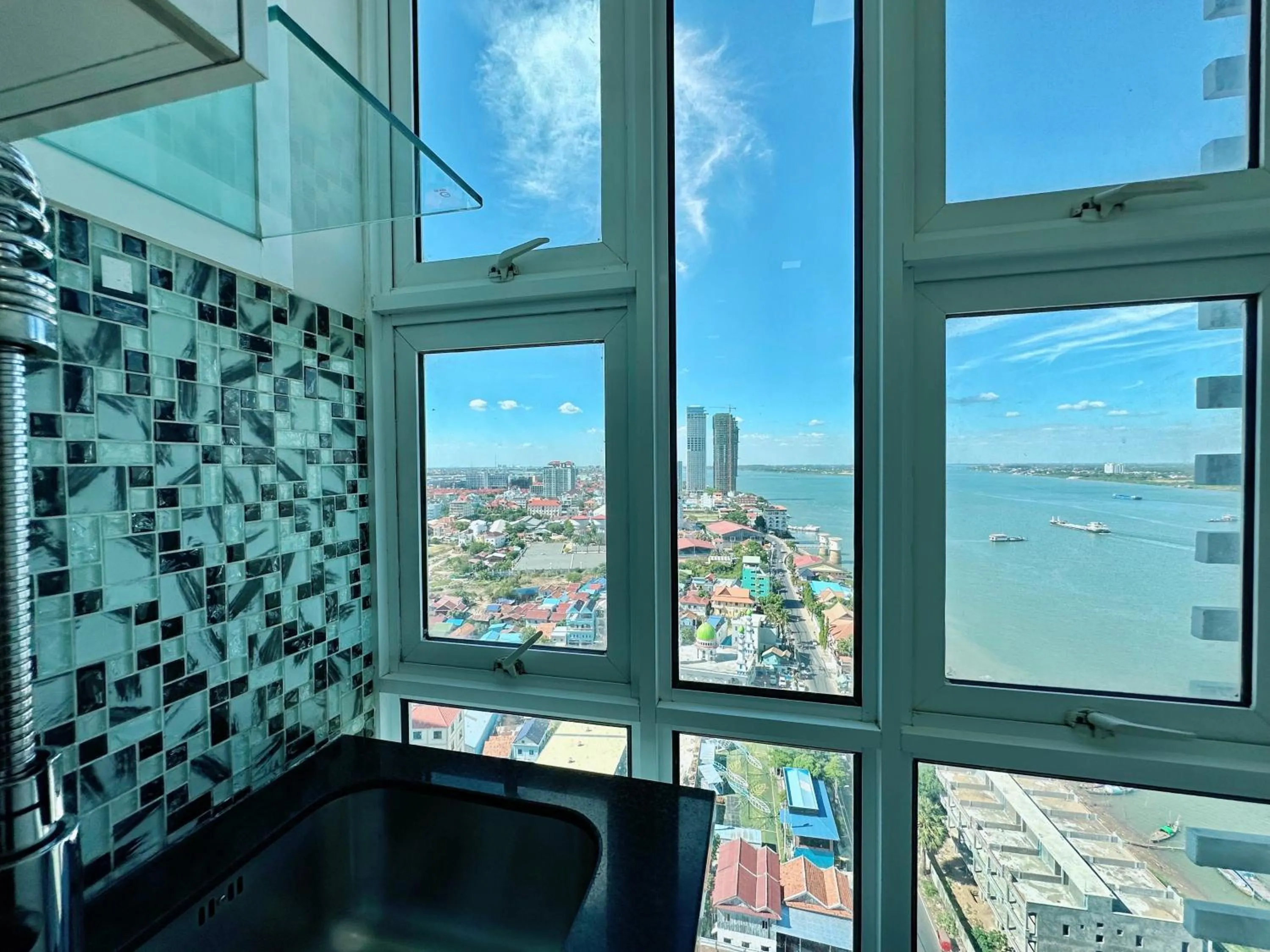 River view in Infinity 28 Hotel and Residence