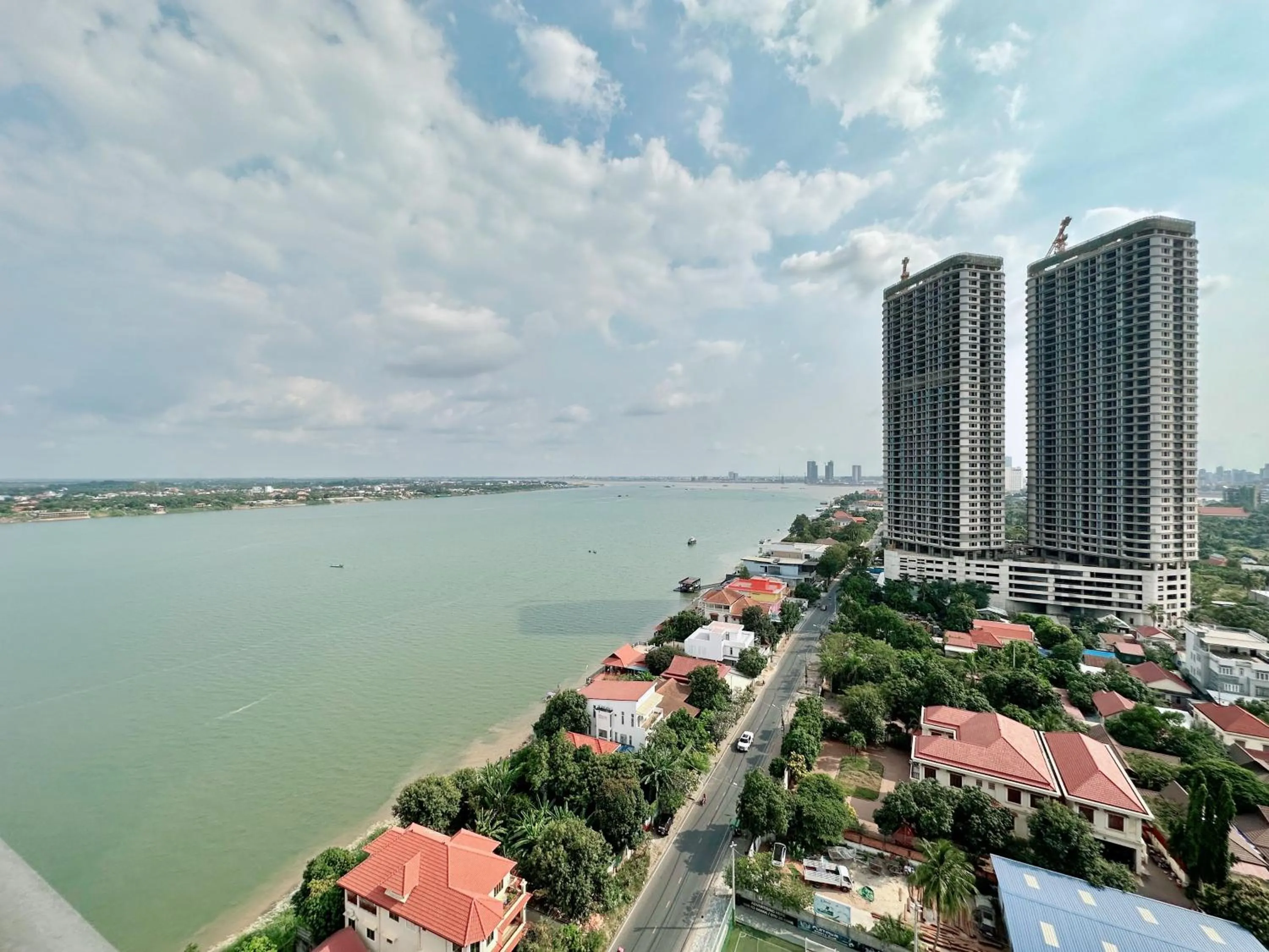 River view in Infinity 28 Hotel and Residence