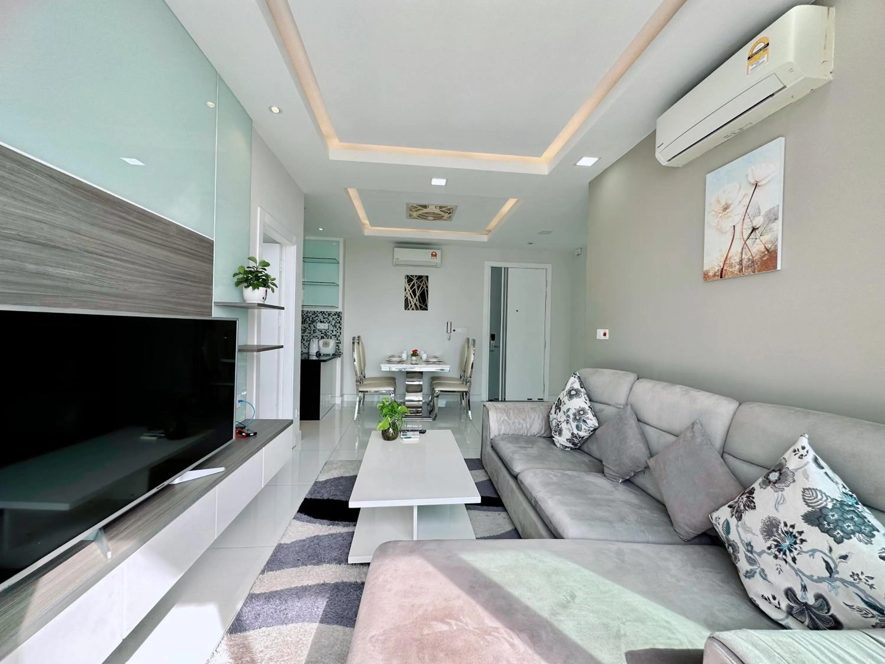 Living room in Infinity 28 Hotel and Residence