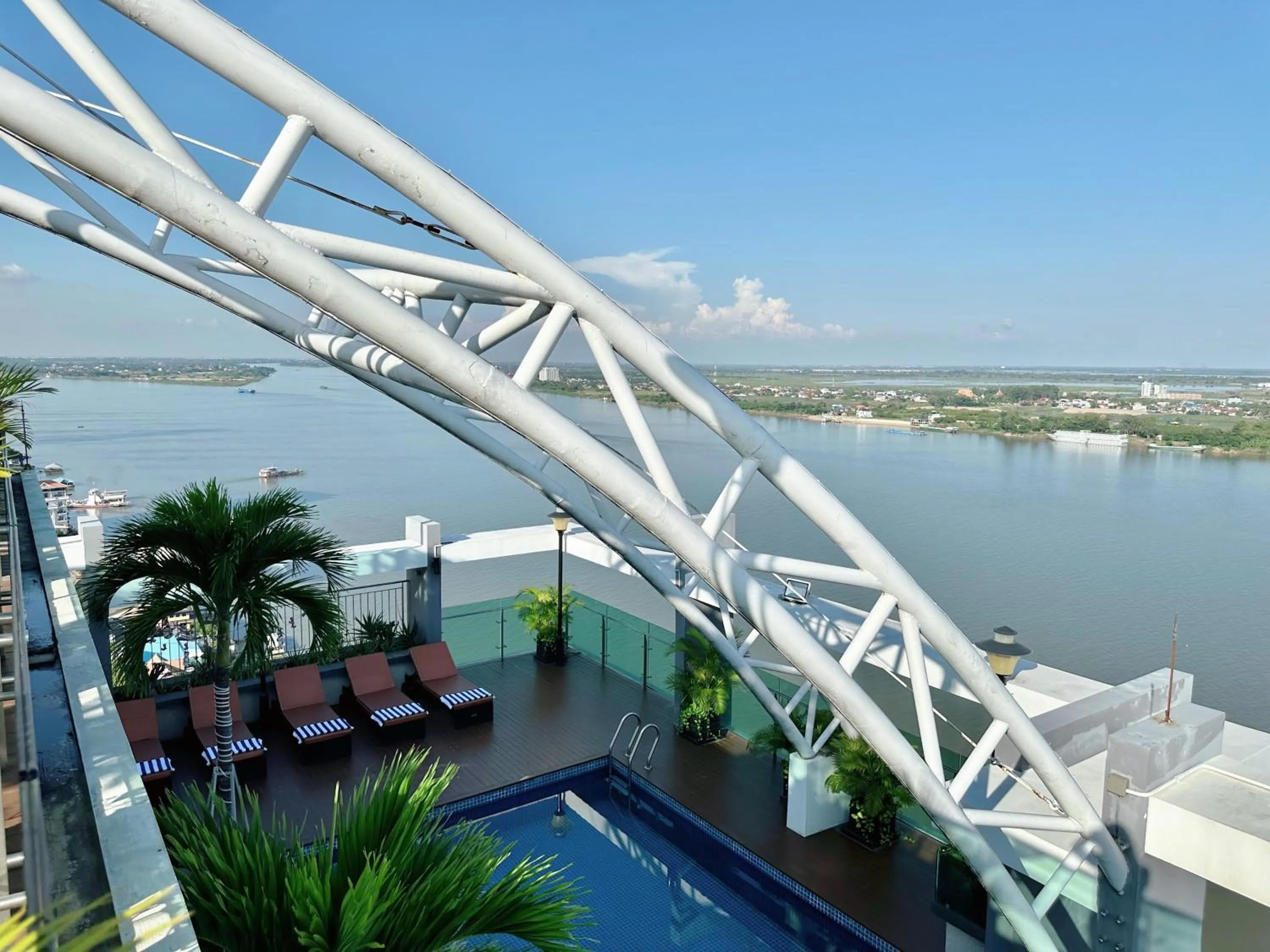River view in Infinity 28 Hotel and Residence