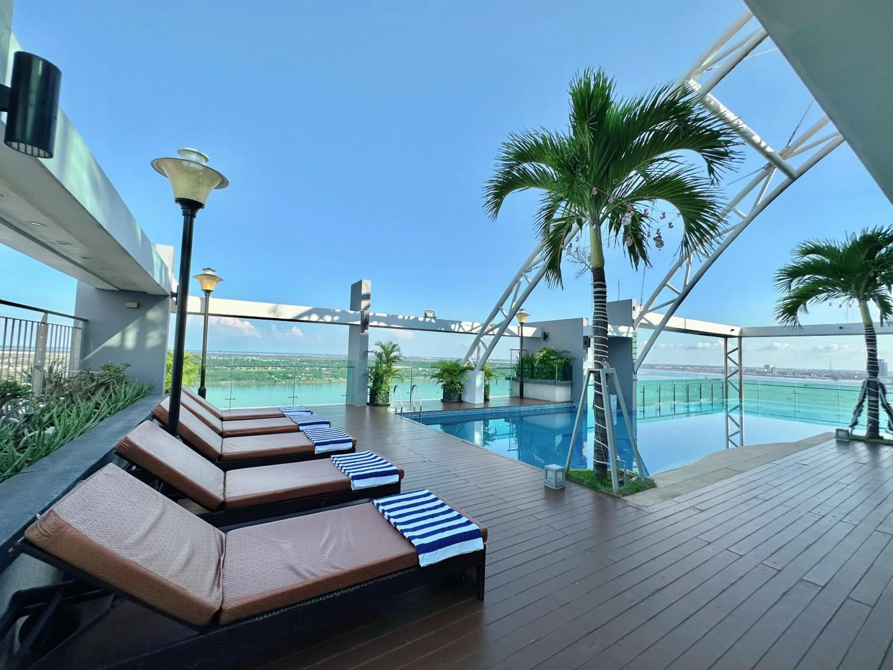 View (from property/room) in Infinity 28 Hotel and Residence