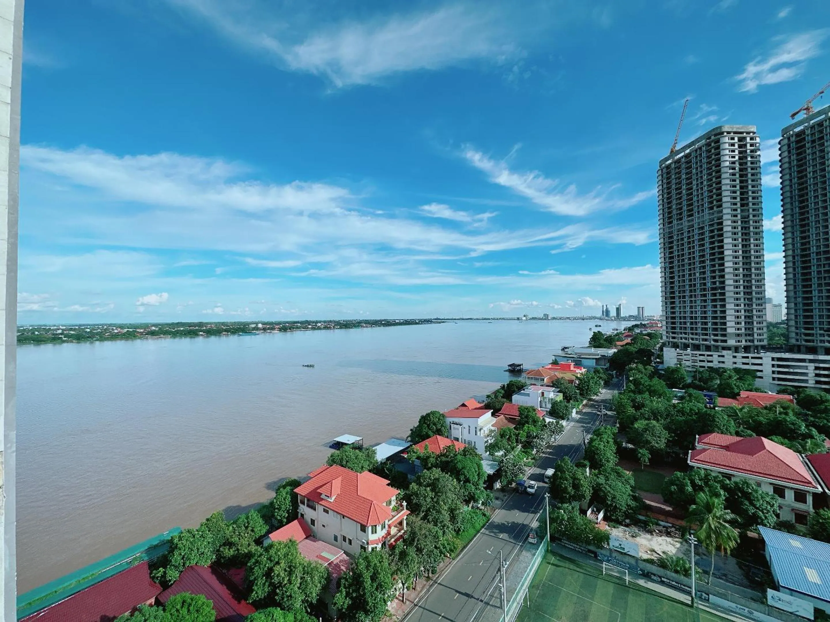 River view in Infinity 28 Hotel and Residence