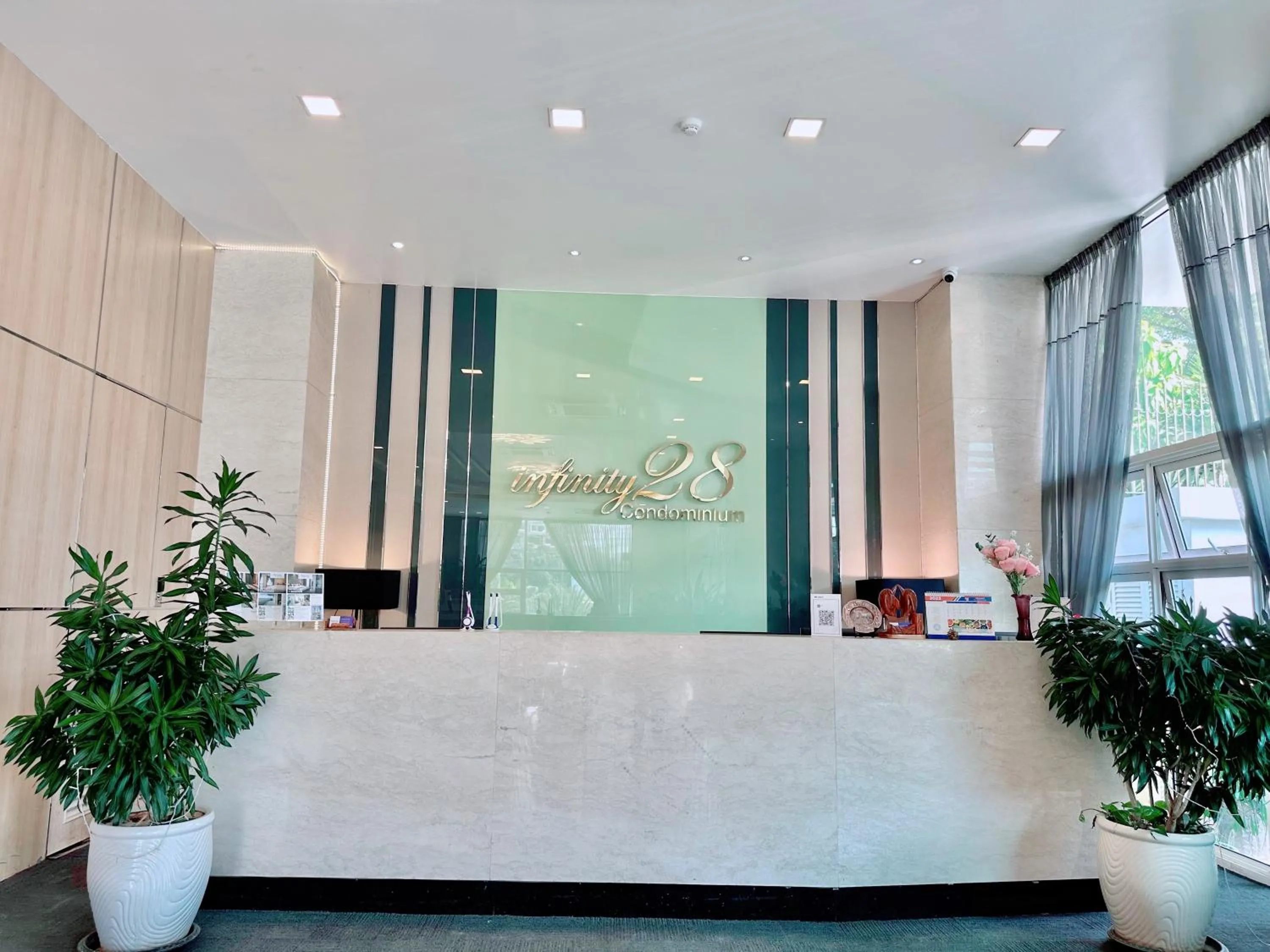 Lobby or reception in Infinity 28 Hotel and Residence