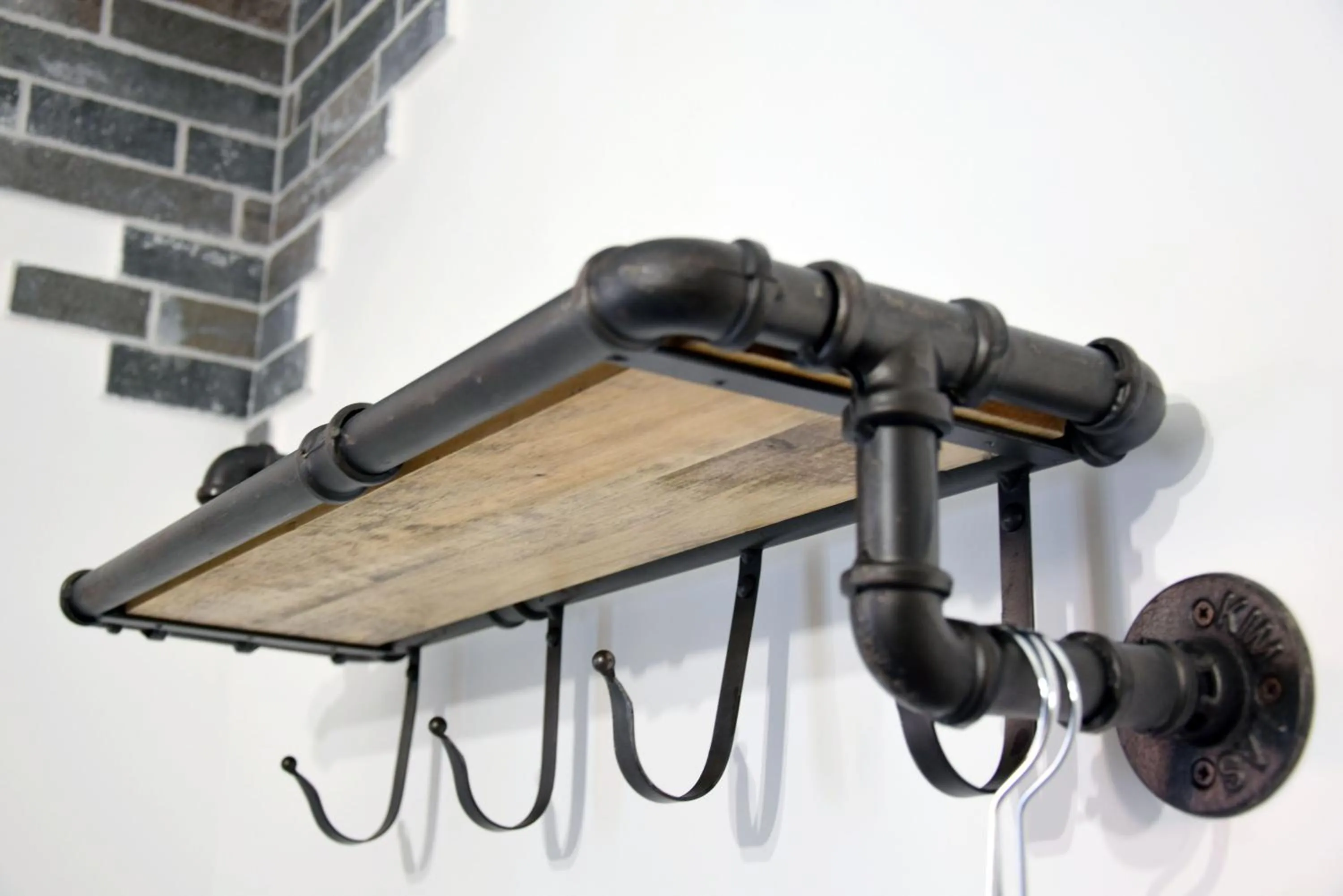 Photo of the whole room in Damiva