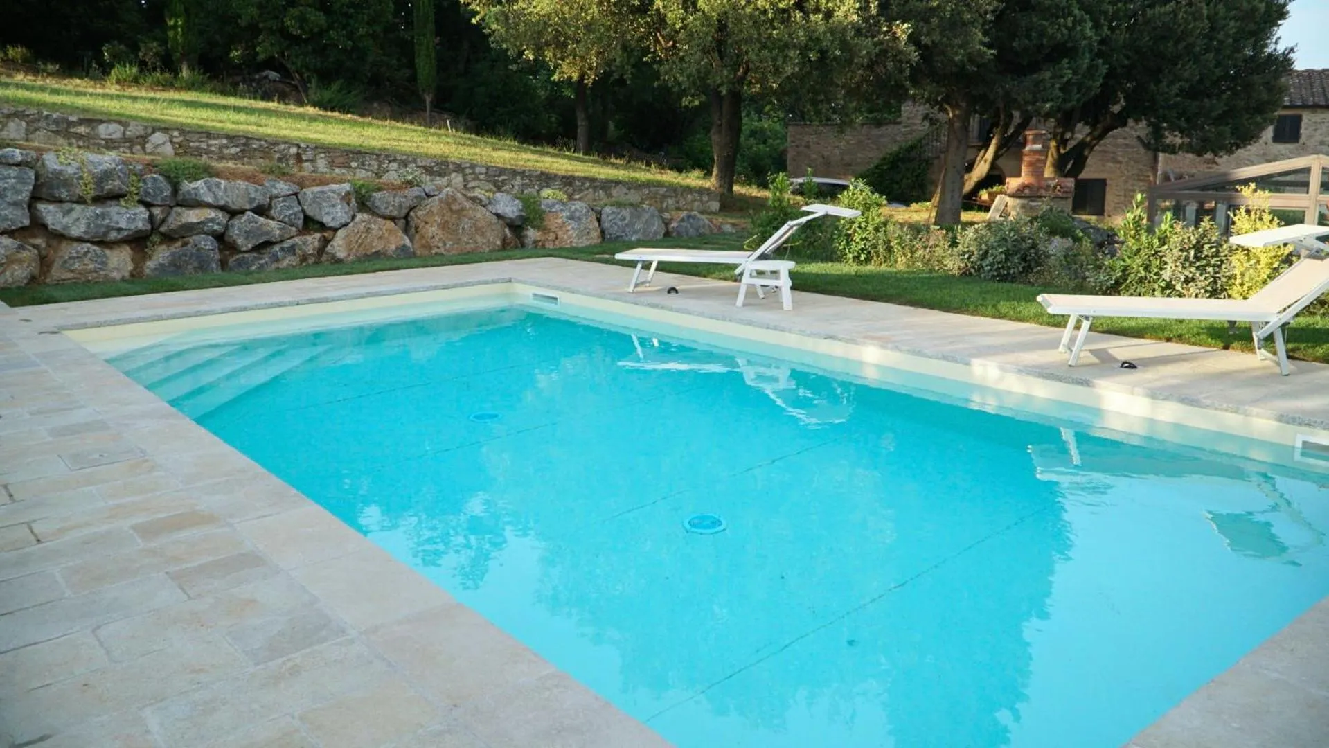 Swimming pool in Piccozzo agritour