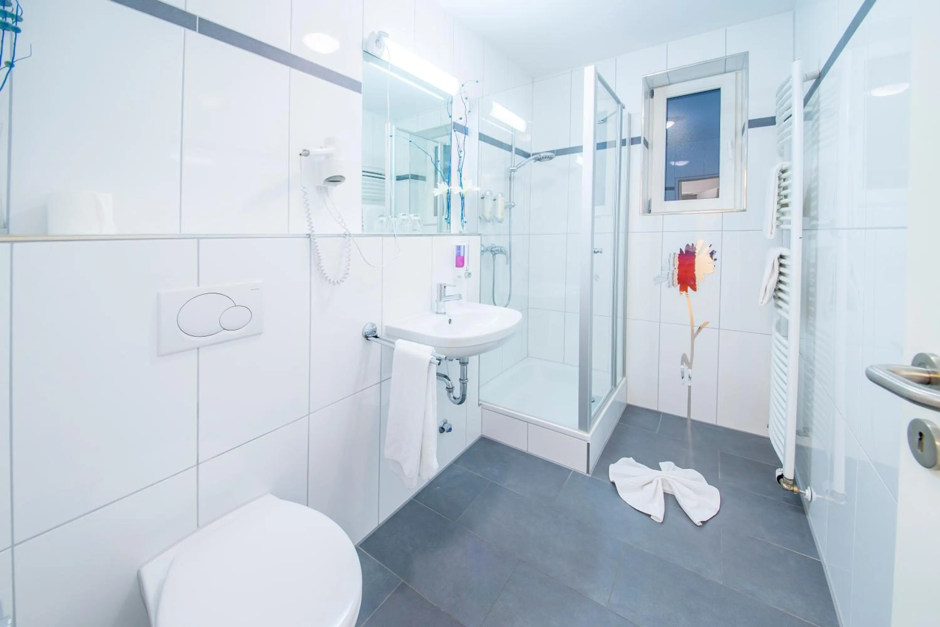 Shower in Hotel Nürnberger Hof