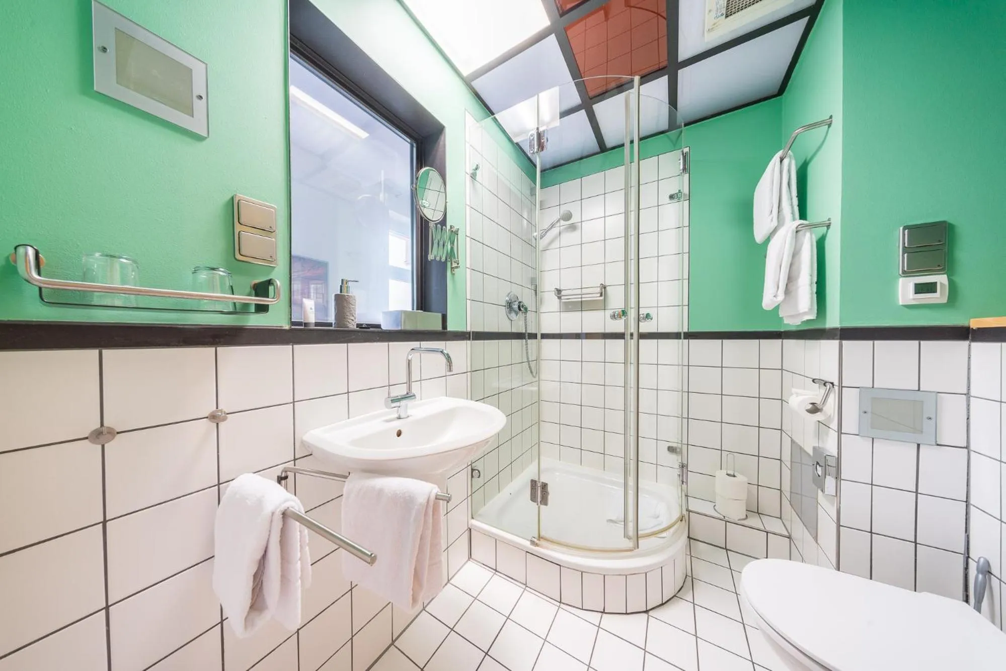 Shower in Design Apartments - "Im Holländerhaus"