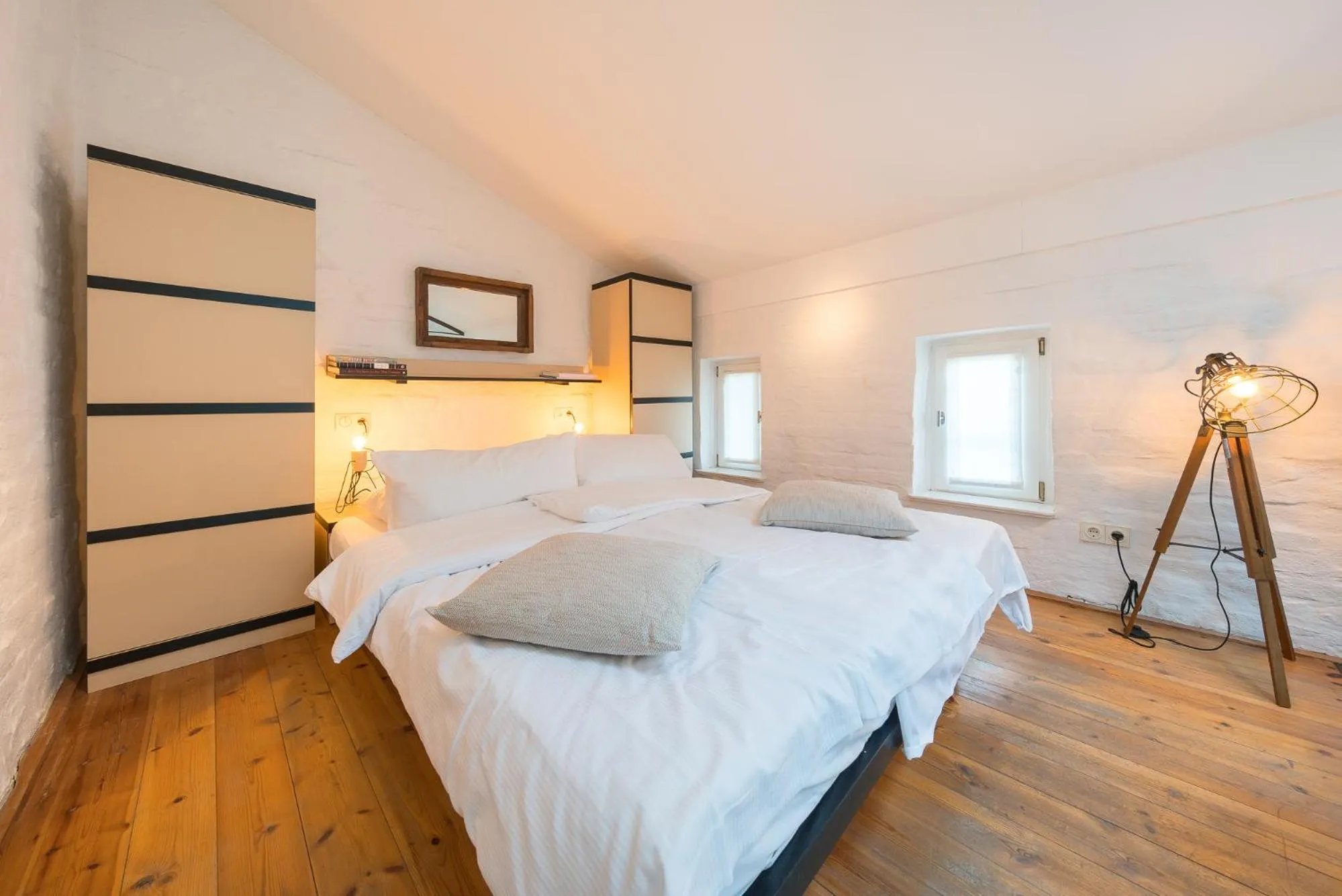 Bed in Design Apartments - "Im Holländerhaus"