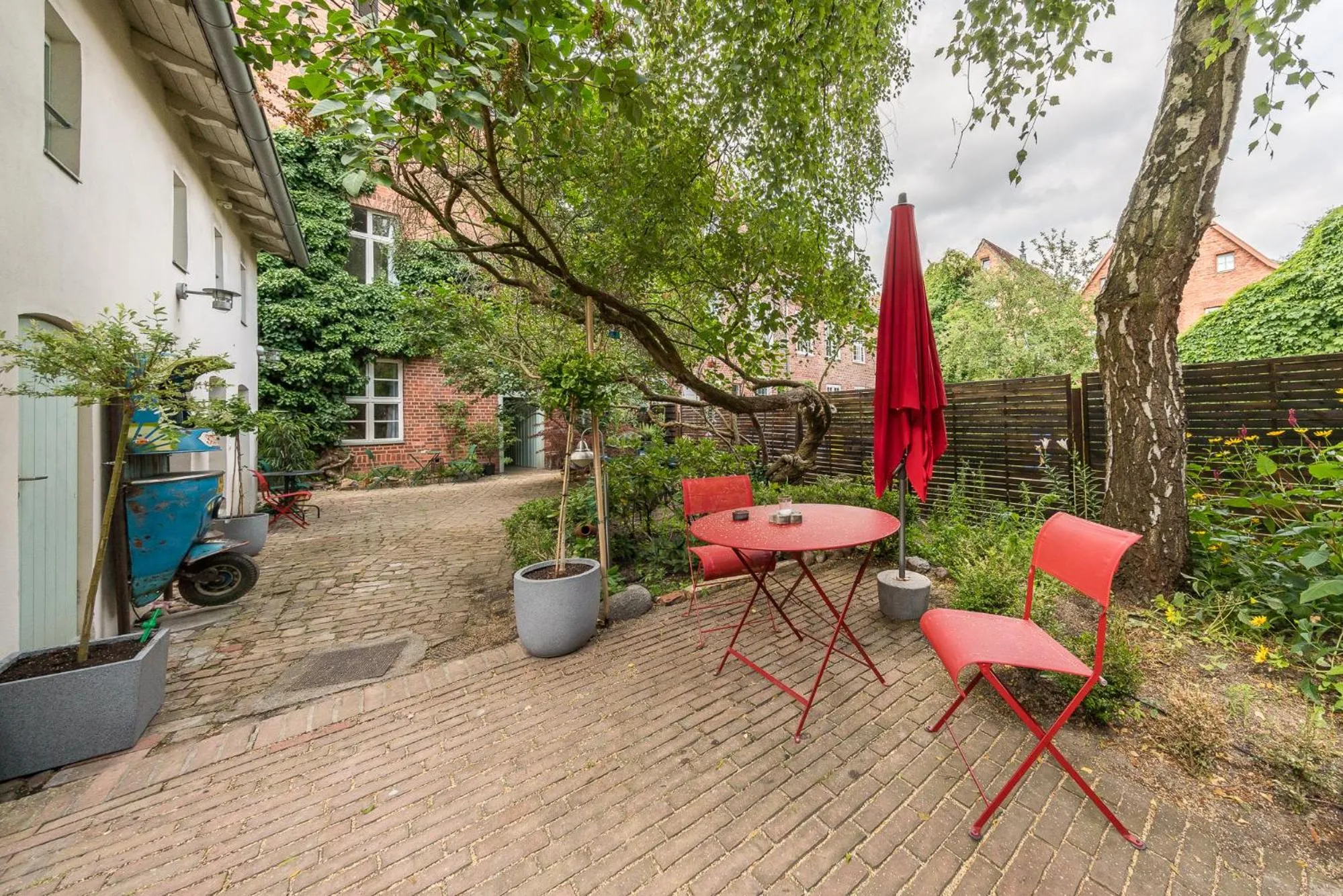 Property building in Design Apartments - "Im Holländerhaus"